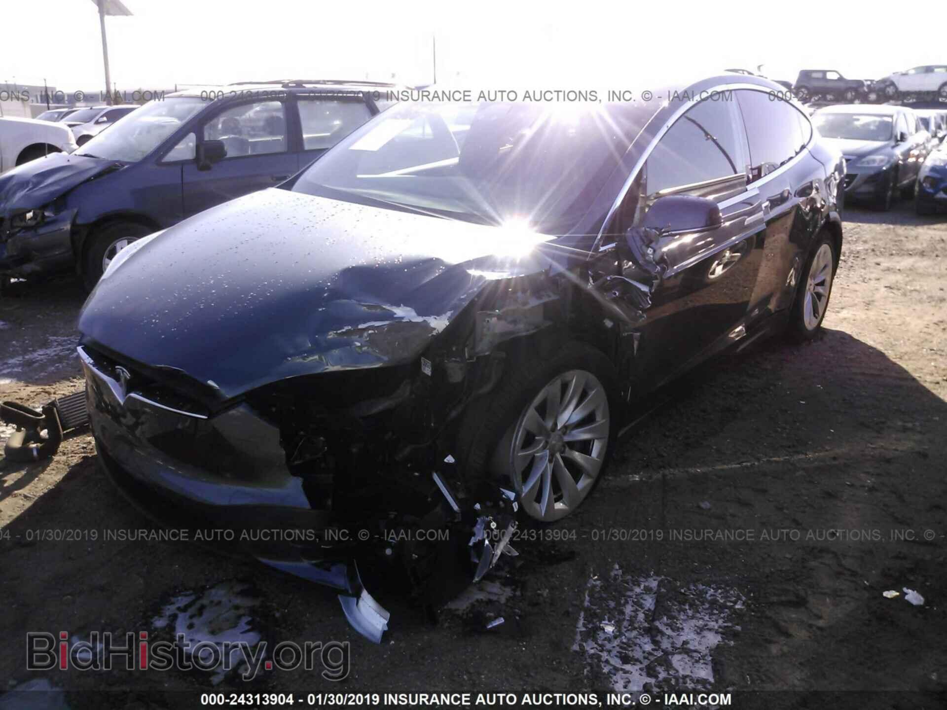 2017 TESLA MODEL X - VIN: 5YJXCAE28HF075113 - Photo 2