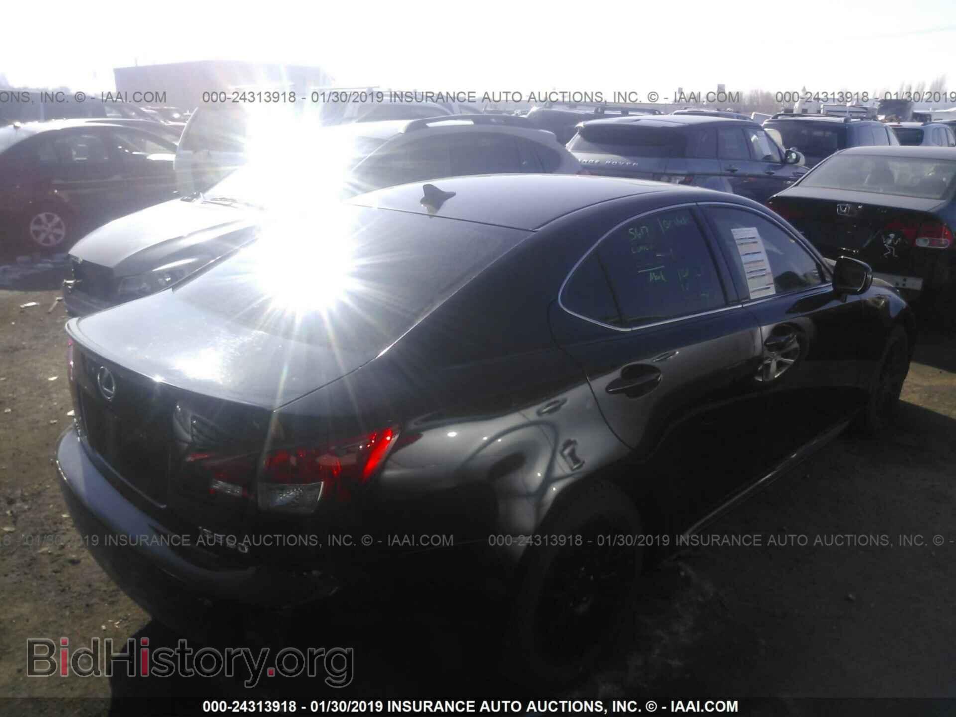 2008 LEXUS IS - VIN: JTHBE262X82015179 - Photo 4