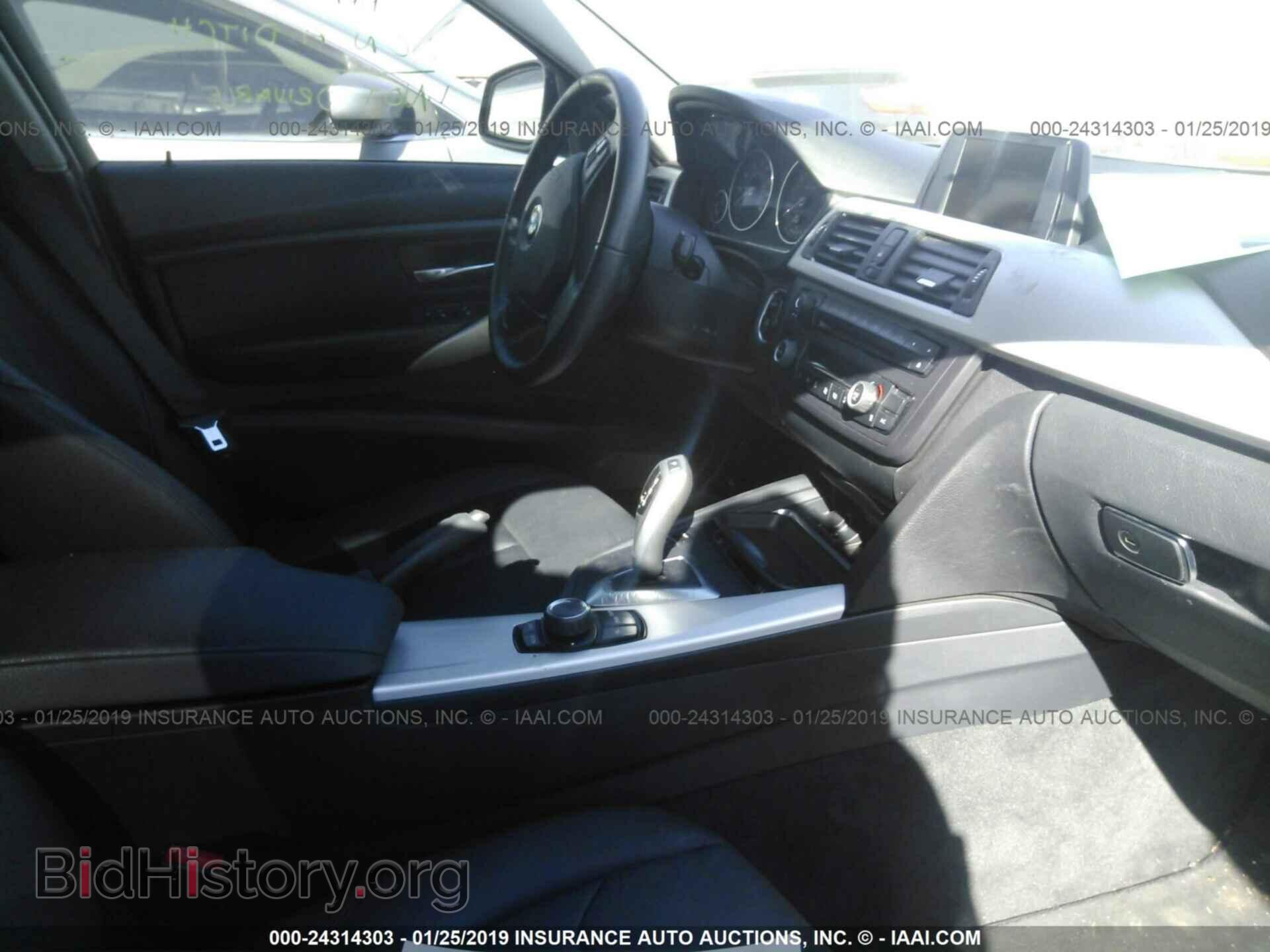 2013 BMW 328 - VIN: WBA3C1C55DF438935 - Фото 5