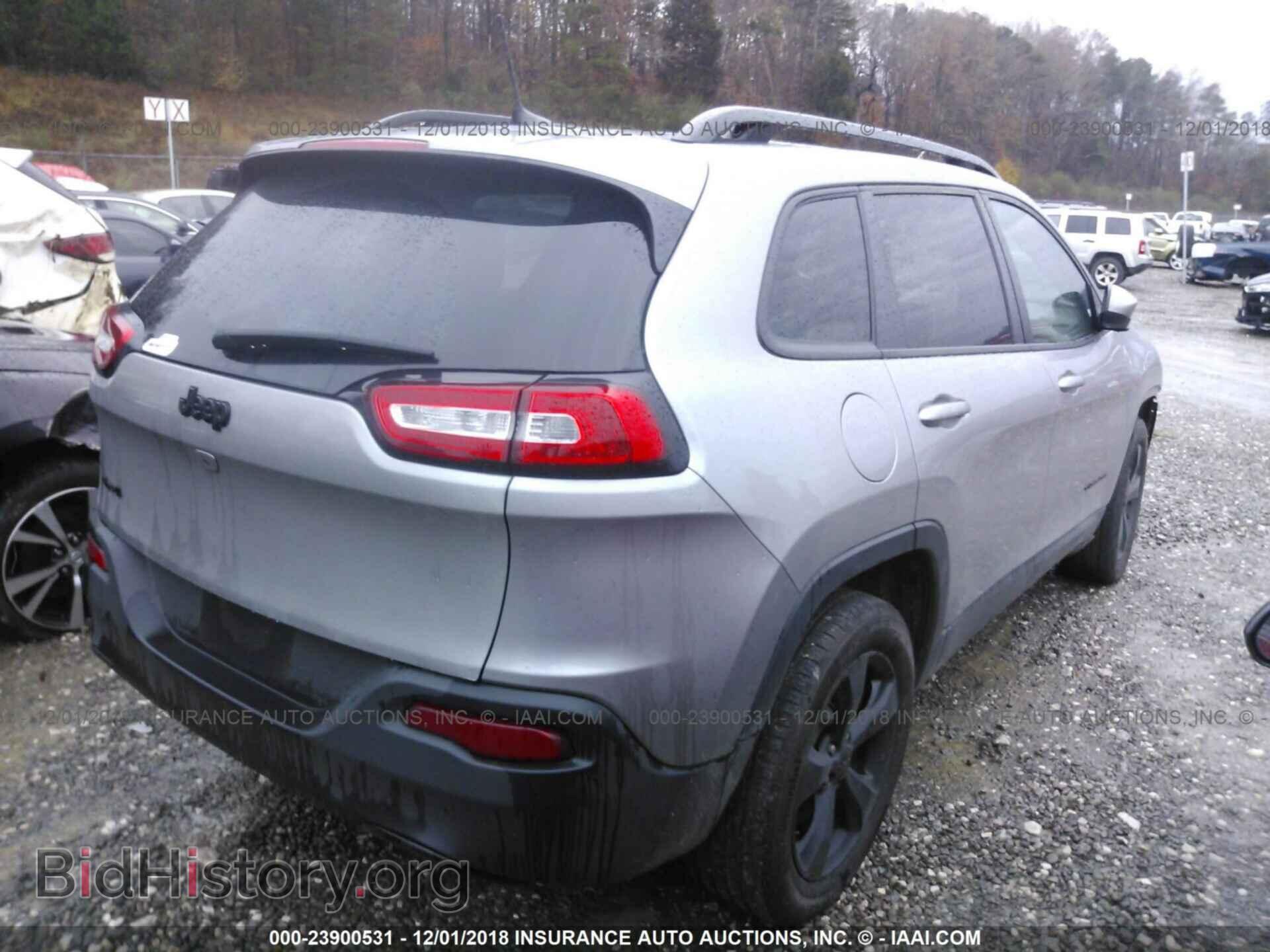 2018 JEEP CHEROKEE - VIN: 1C4PJMCB0JD571885 - Фото 4