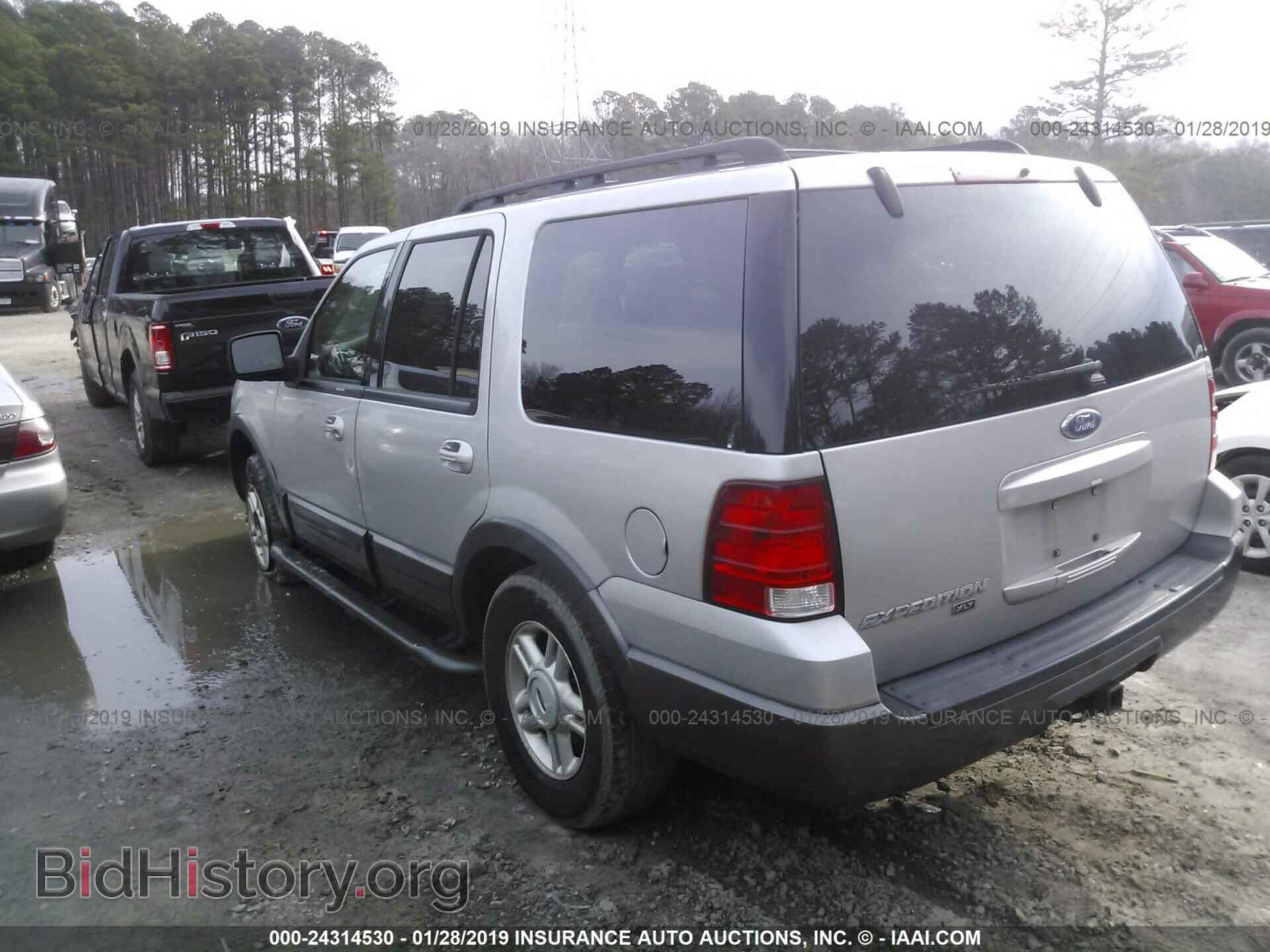2005 FORD EXPEDITION - VIN: 1FMPU15545LA09024 - Фото 3