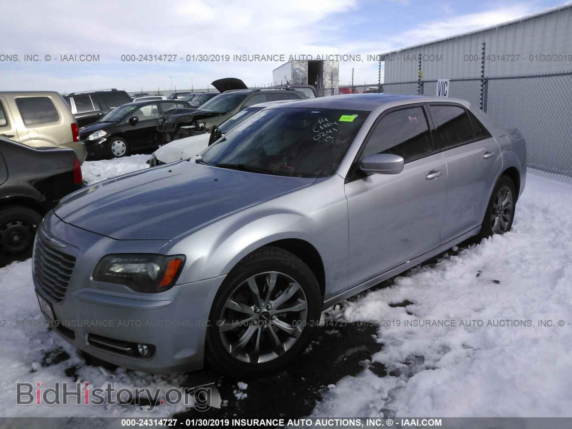 2014 CHRYSLER 300 - VIN: 2C3CCAGG0EH309634 - Photo 2