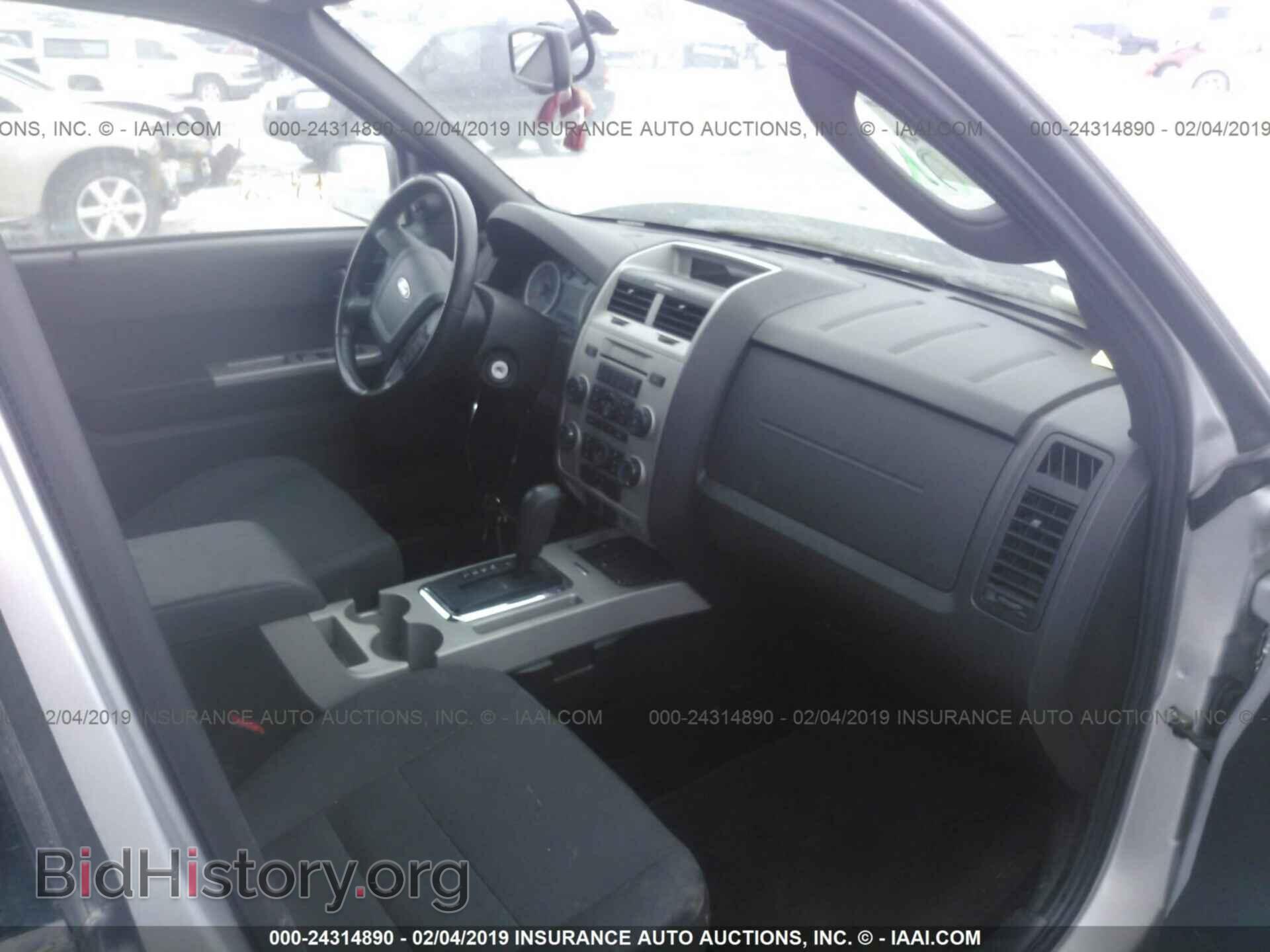2011 FORD ESCAPE - VIN: 1FMCU0D77BKA92929 - Фото 5