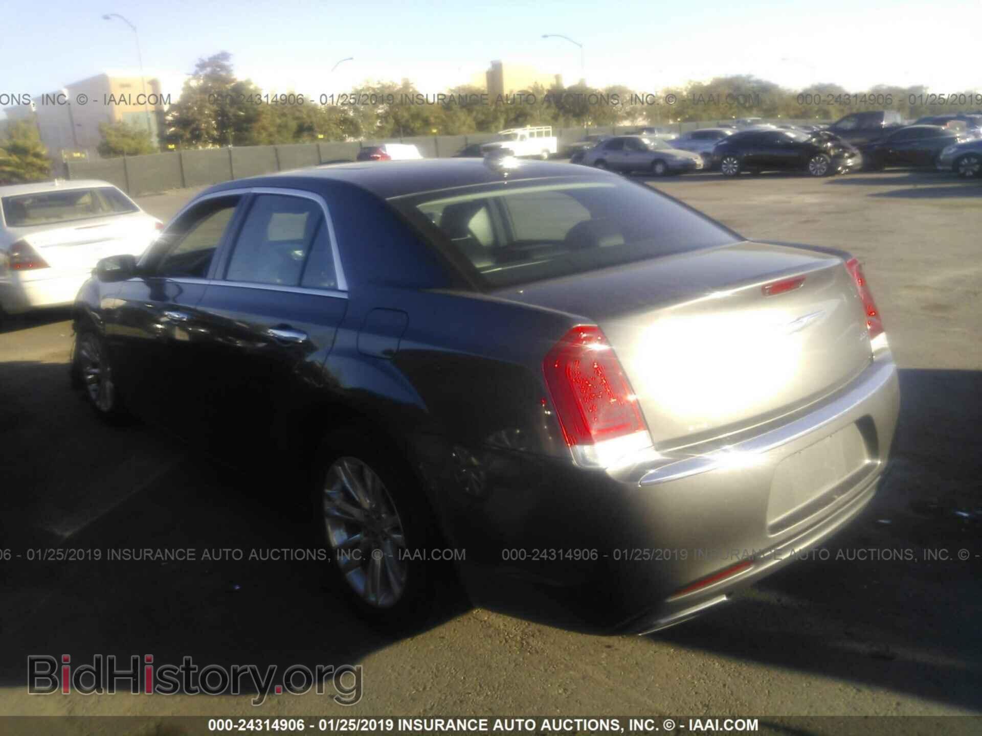 2017 CHRYSLER 300C - VIN: 2C3CCAEG1HH565305 - Фото 3