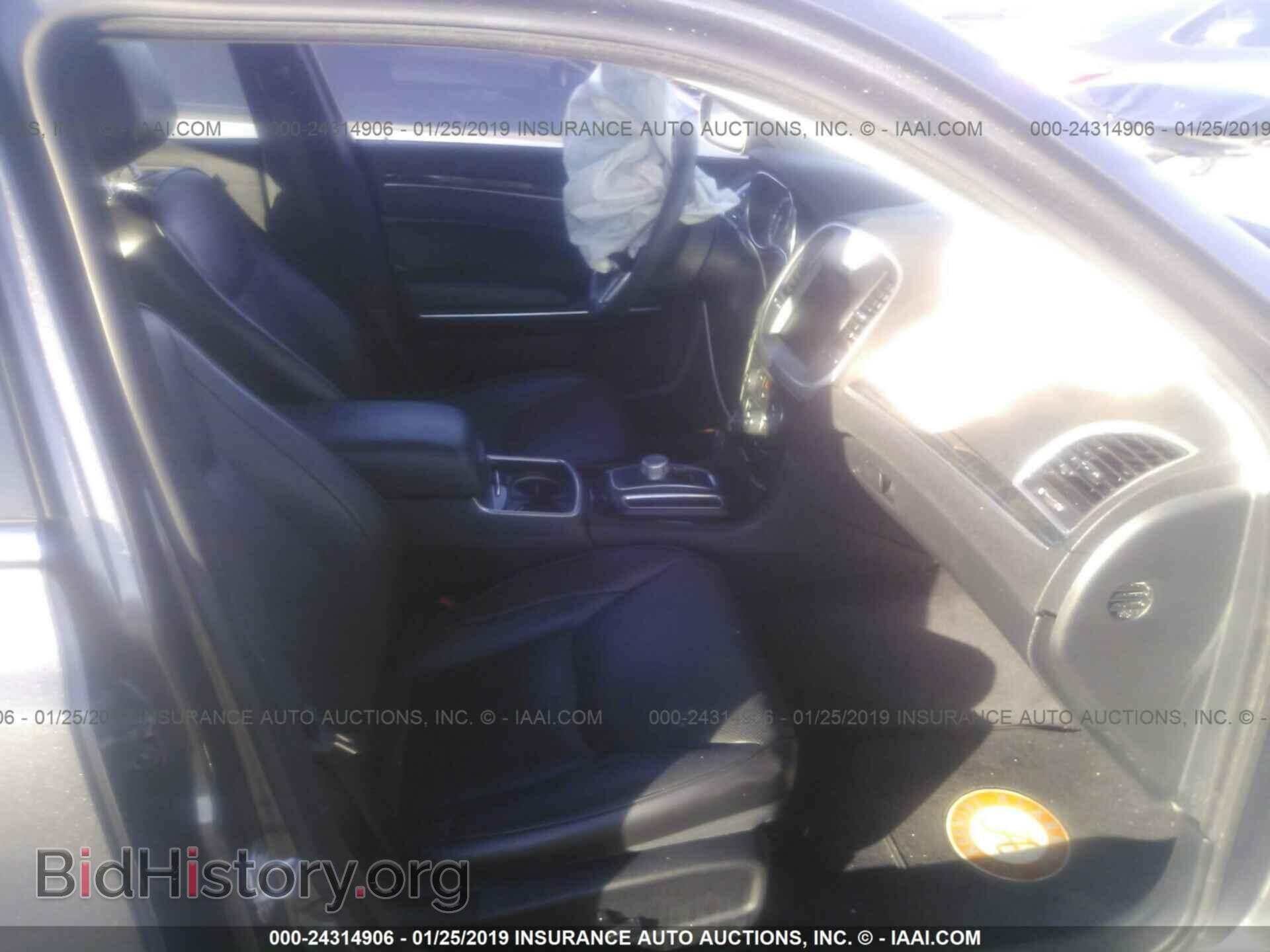 2017 CHRYSLER 300C - VIN: 2C3CCAEG1HH565305 - Фото 5