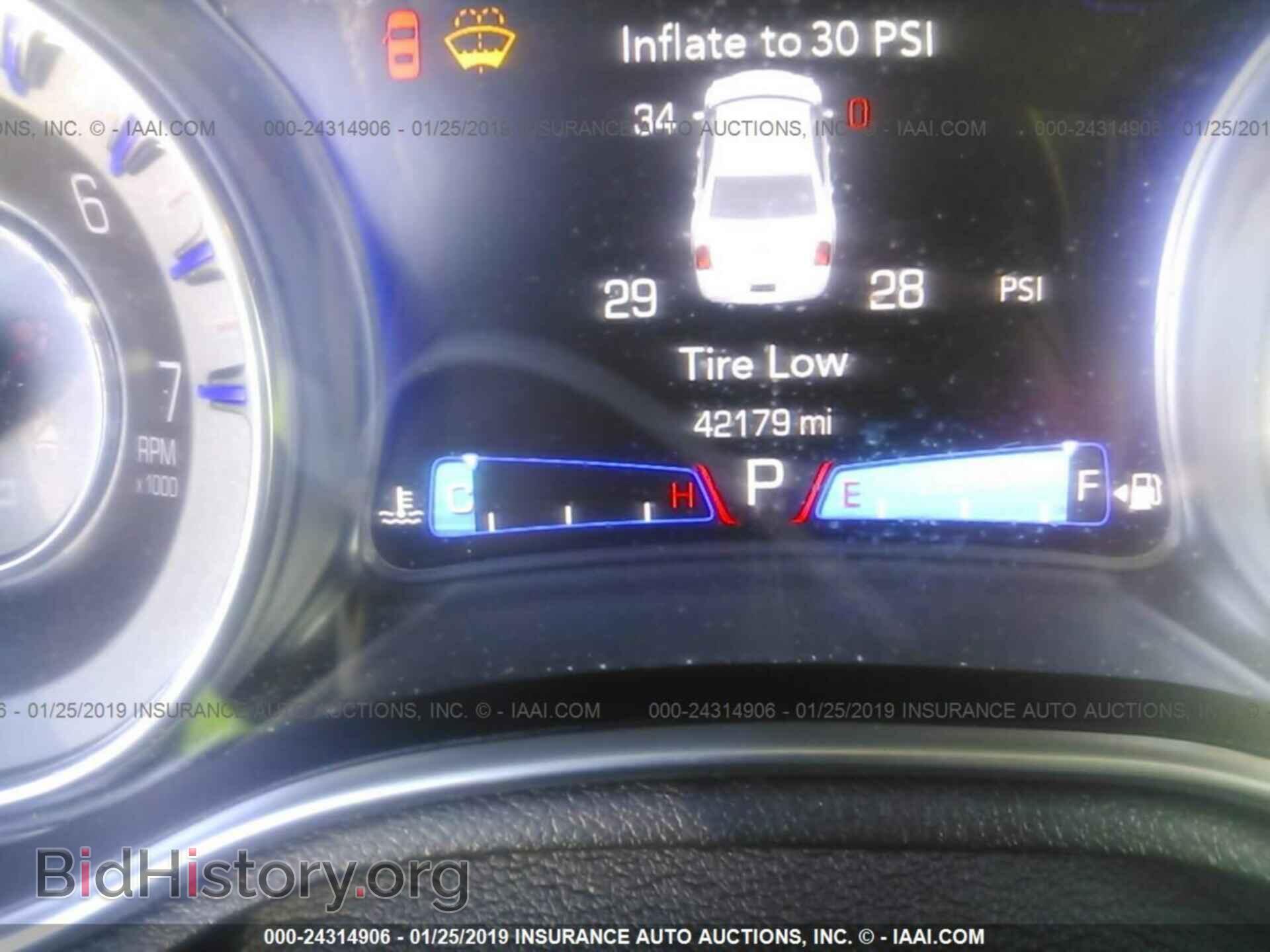 2017 CHRYSLER 300C - VIN: 2C3CCAEG1HH565305 - Фото 7