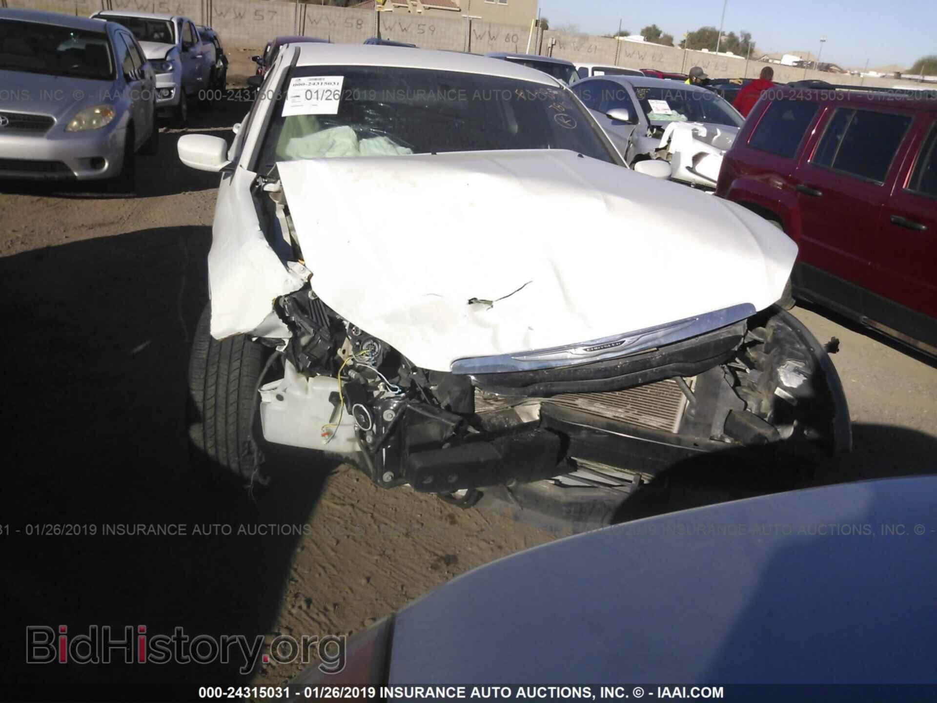 2012 CHRYSLER 200 - VIN: 1C3CCBBG7CN297810 - Фото 6