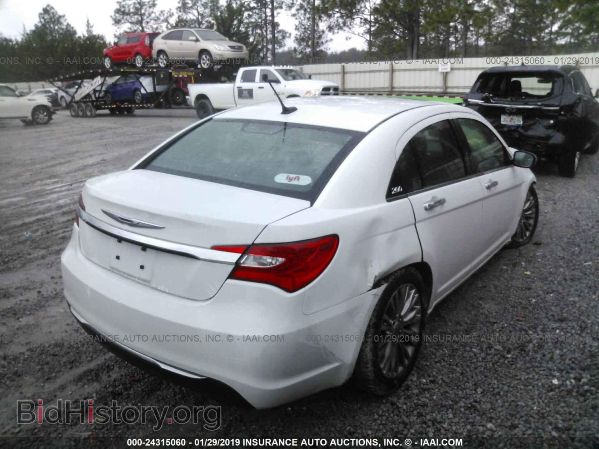 2013 CHRYSLER 200 - VIN: 1C3CCBCG9DN579673 - Photo 4