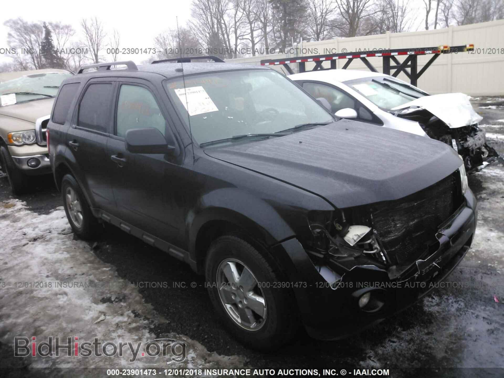 Фотография 1FMCU0D71BKB90502 - FORD ESCAPE 2011