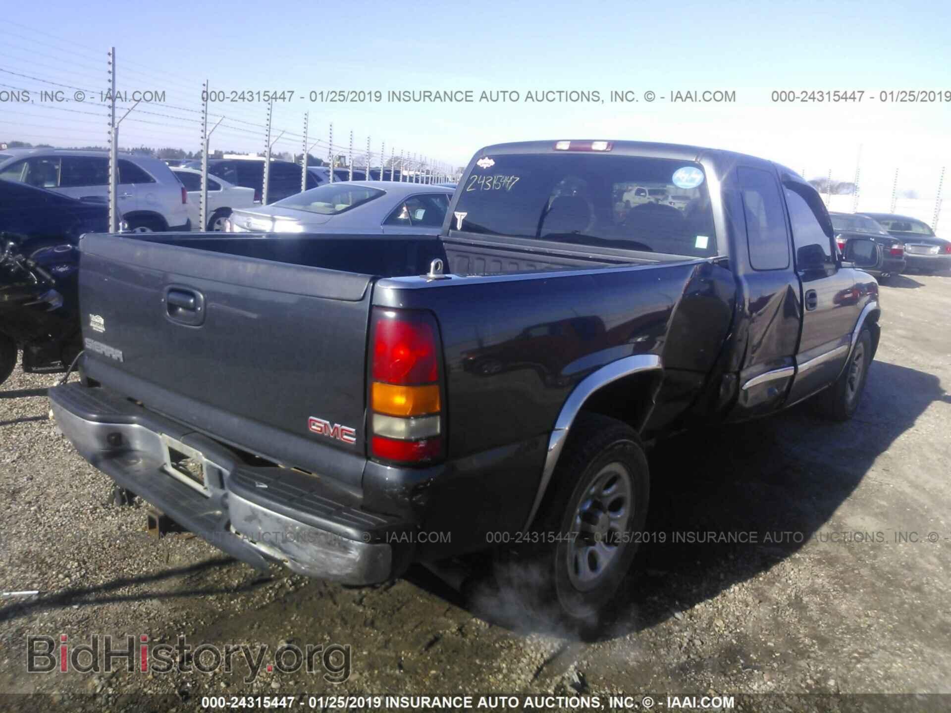 2004 GMC NEW SIERRA - VIN: 2GTEC19VX41138012 - Фото 4