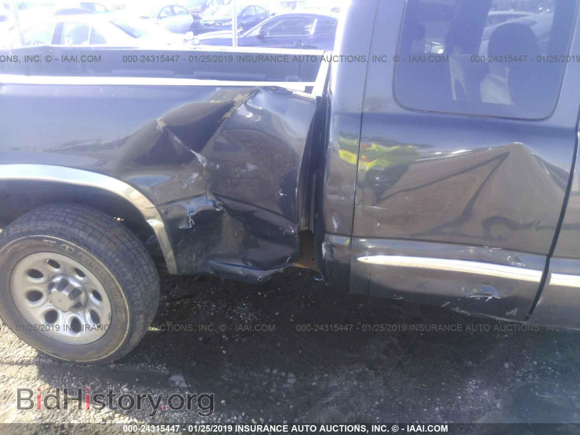 2004 GMC NEW SIERRA - VIN: 2GTEC19VX41138012 - Фото 6