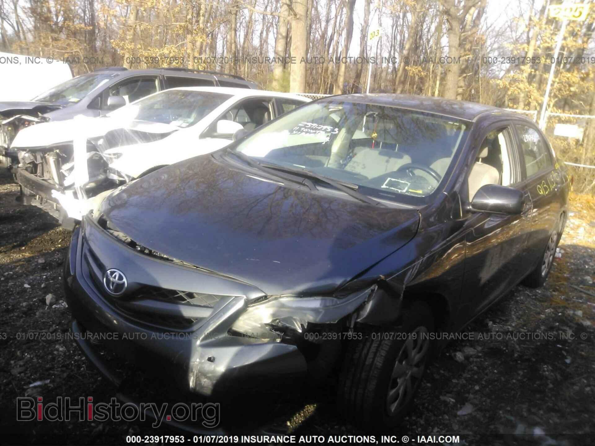 2011 TOYOTA COROLLA - VIN: 2T1BU4EE2BC612136 - Фото 2