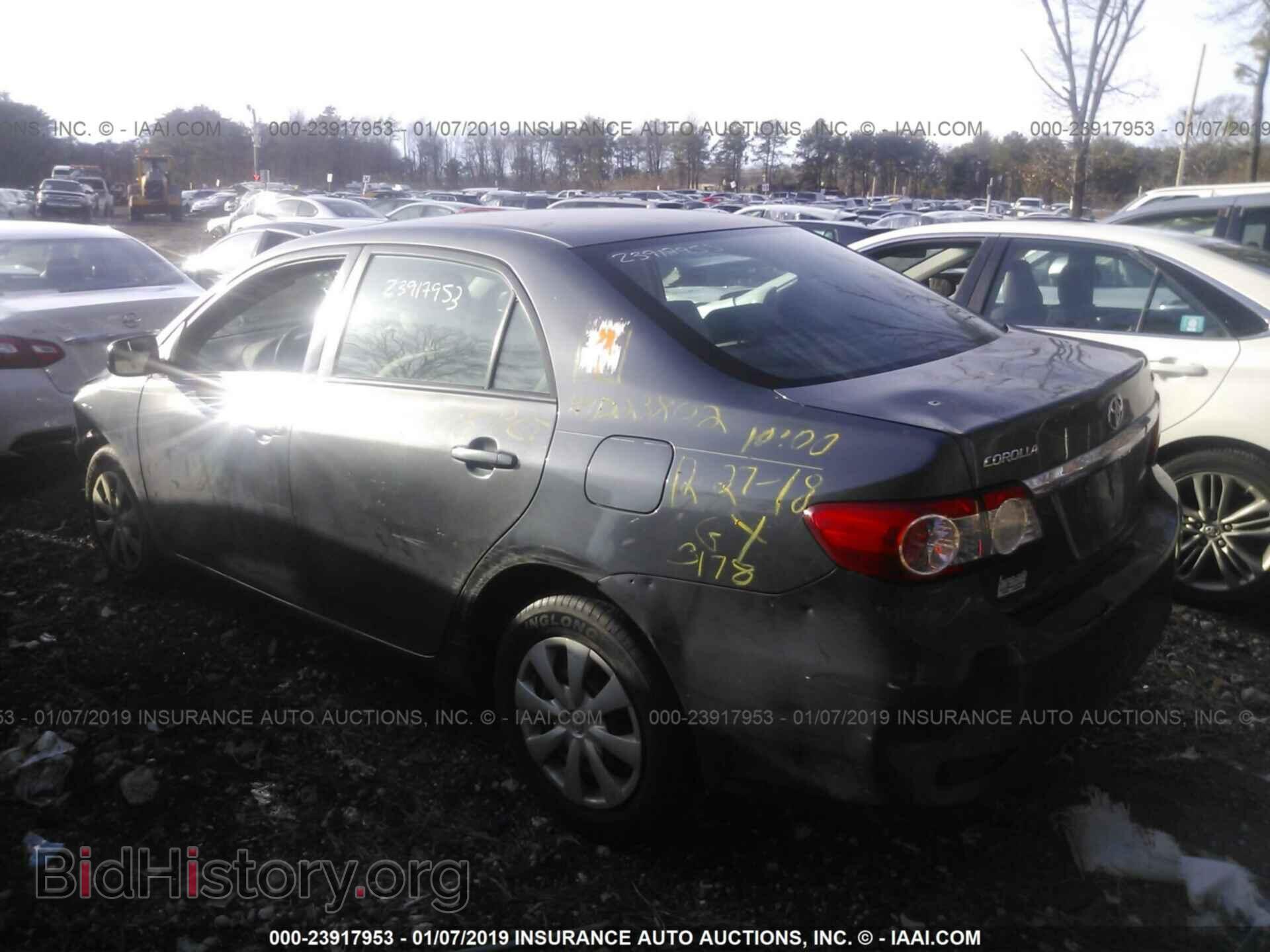 2011 TOYOTA COROLLA - VIN: 2T1BU4EE2BC612136 - Фото 3