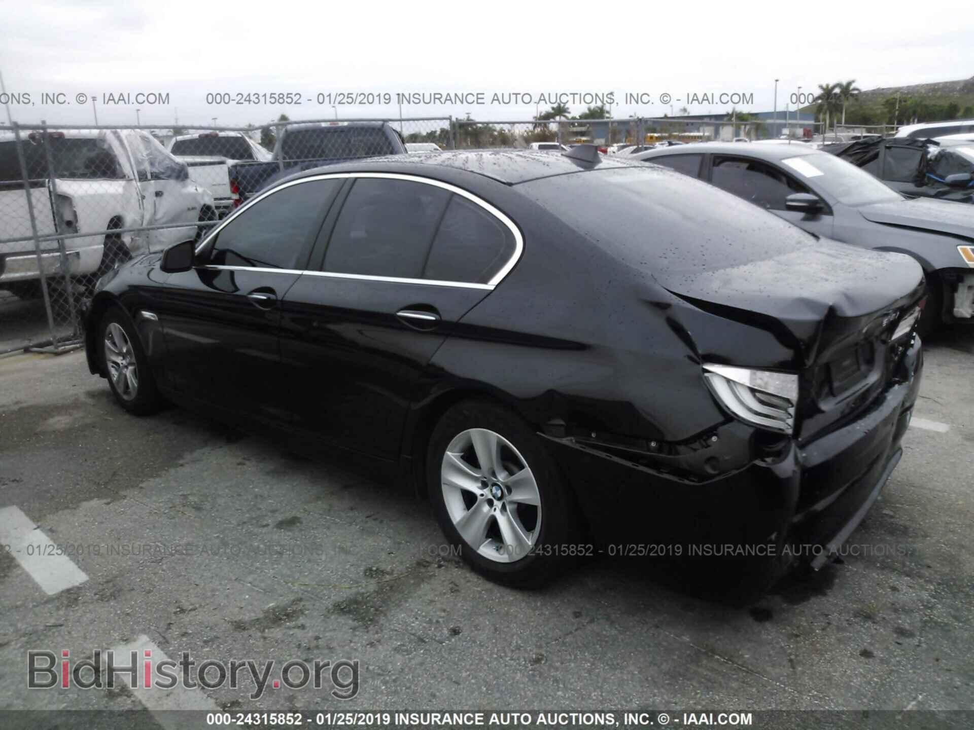 2012 BMW 528 - VIN: WBAXG5C59CDX02438 - Фото 3