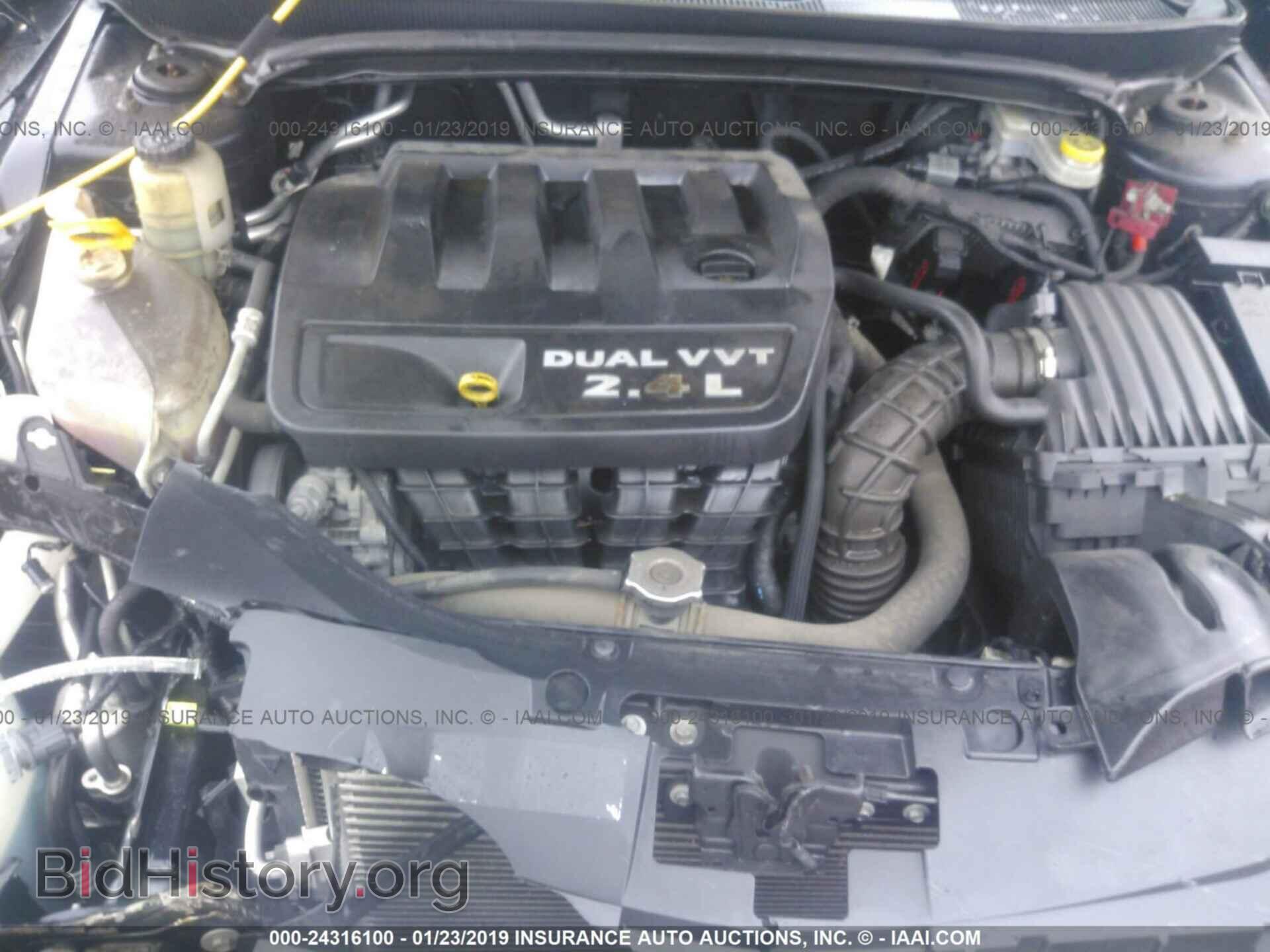 2011 CHRYSLER 200 - VIN: 1C3BC1FB8BN600712 - Photo 10