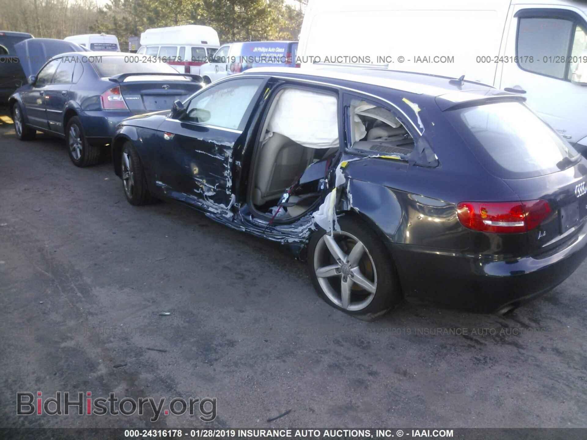 2010 AUDI A4 - VIN: WAU4FAFL1AA081333 - Фото 3
