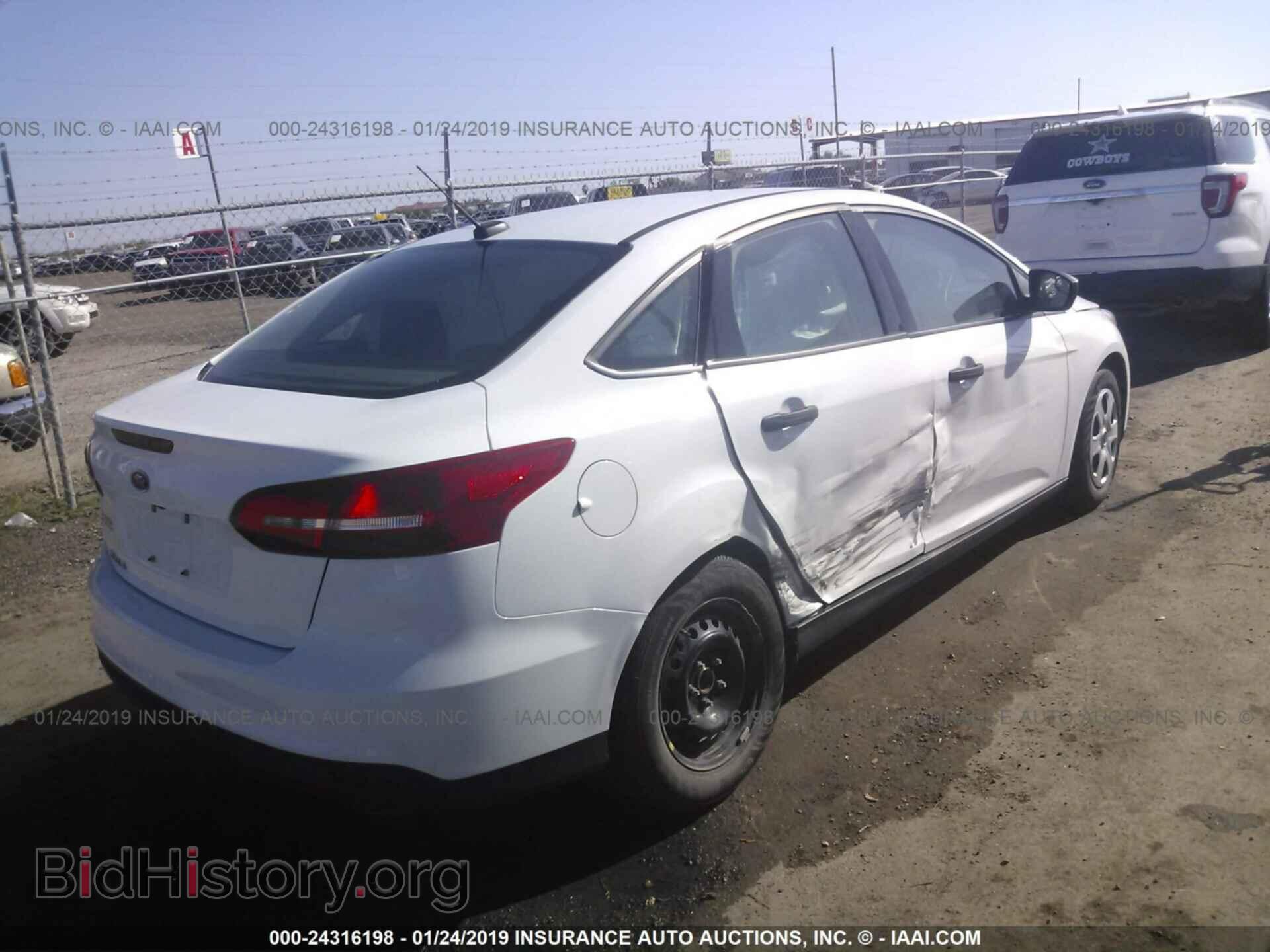 2018 FORD FOCUS - VIN: 1FADP3E22JL222781 - Фото 4