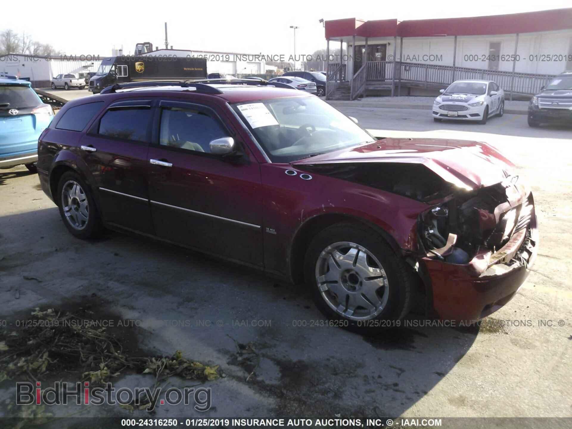 Photo 2D4FV47V86H292900 - DODGE MAGNUM 2006