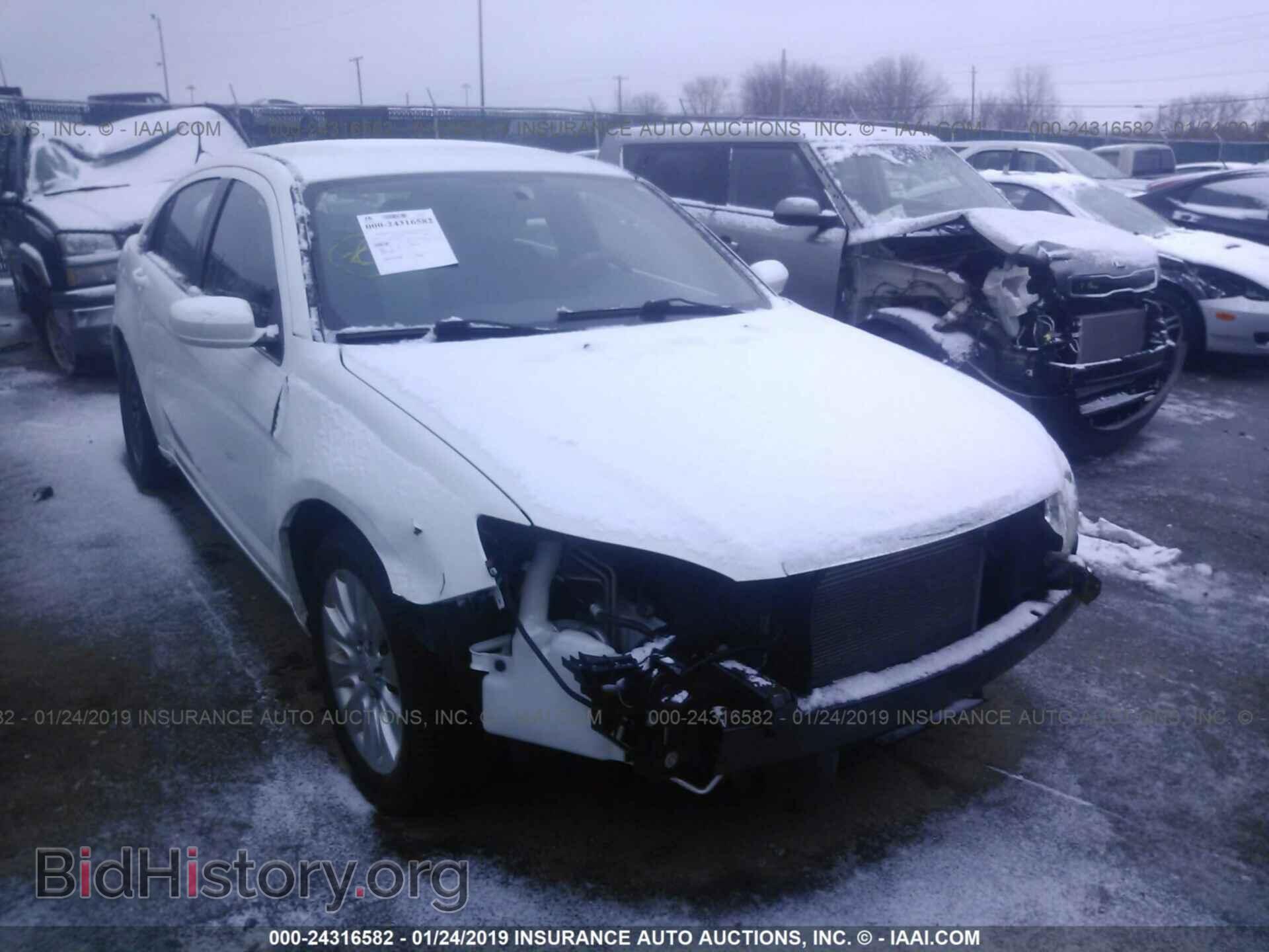 Фотография 1C3CCBAB1DN641686 - CHRYSLER 200 2013