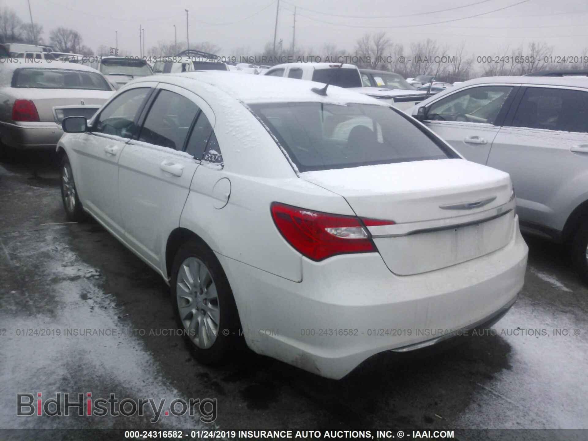 2013 CHRYSLER 200 - VIN: 1C3CCBAB1DN641686 - Photo 3