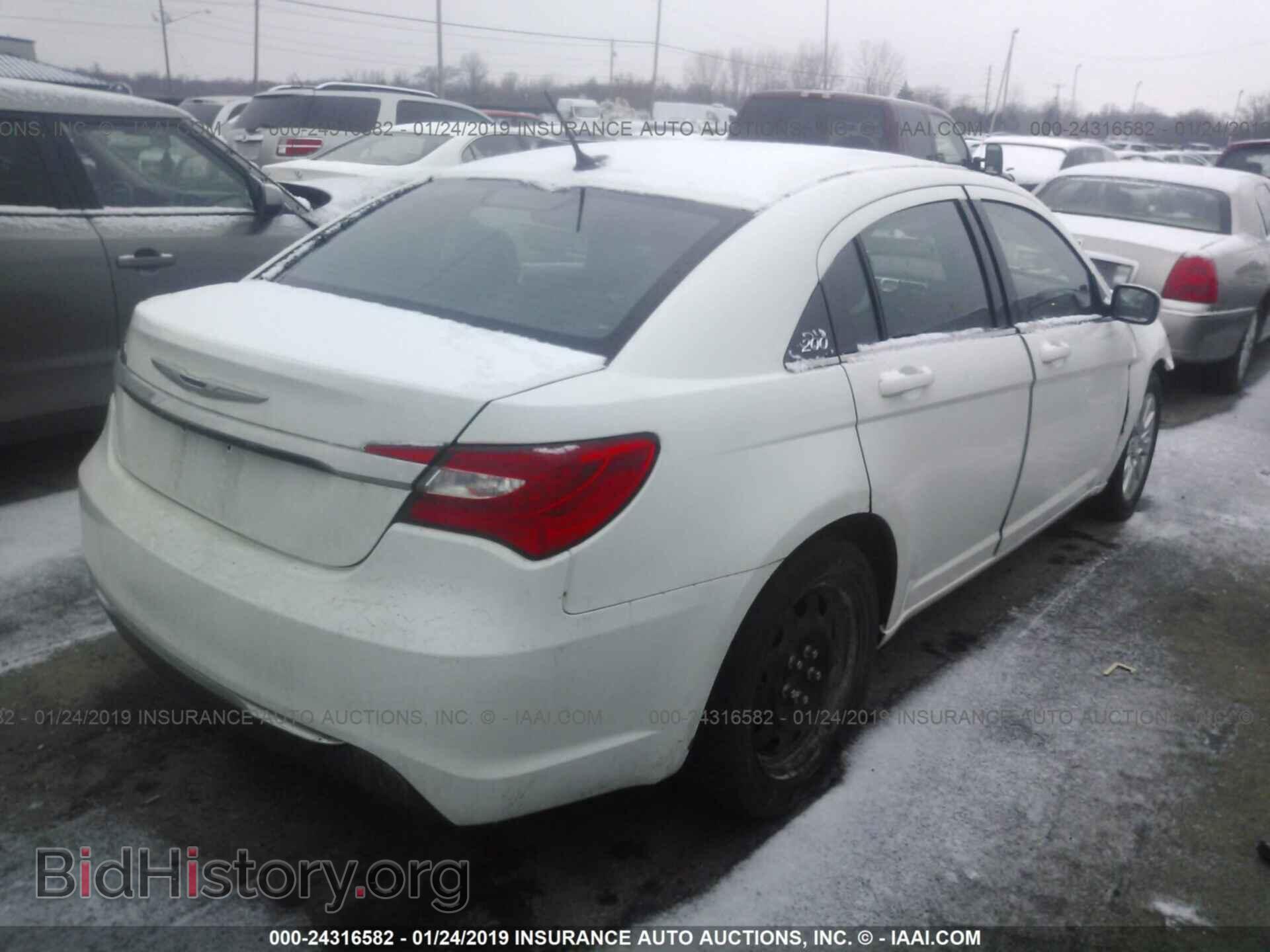 2013 CHRYSLER 200 - VIN: 1C3CCBAB1DN641686 - Photo 4