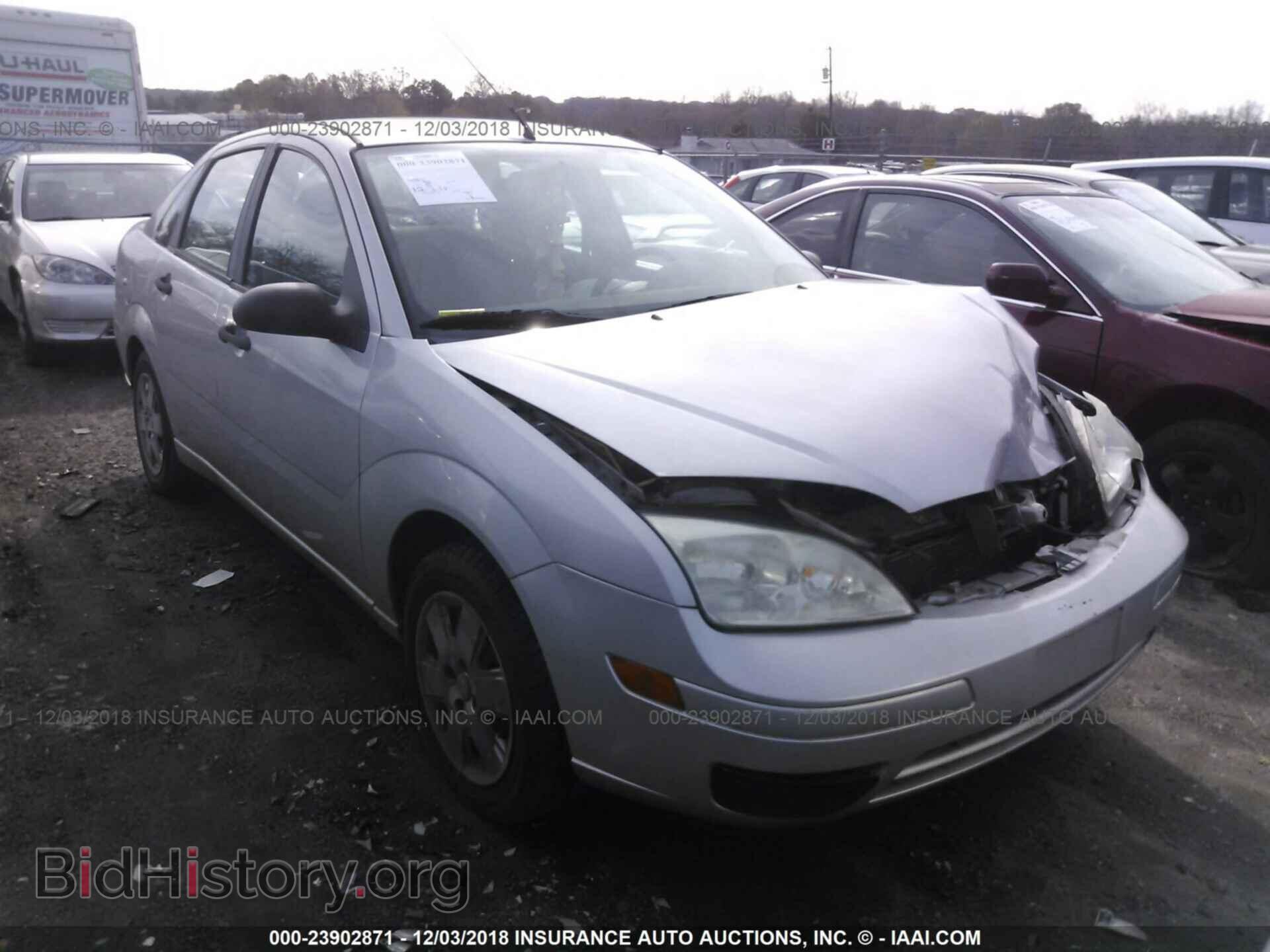 Photo 1FAHP34NX7W351615 - FORD FOCUS 2007