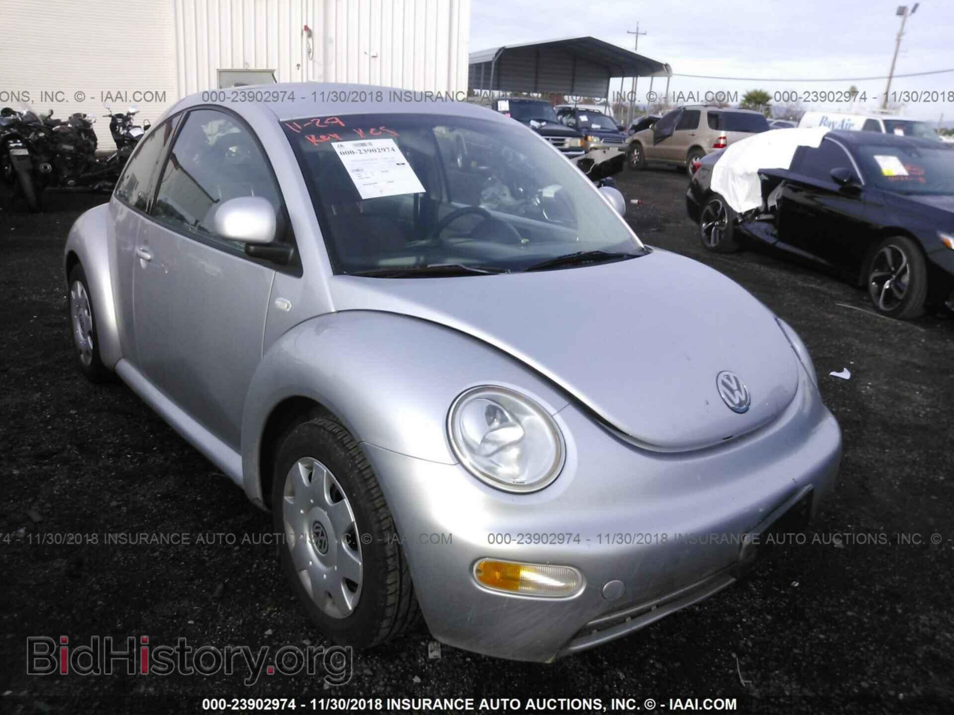 Photo 3VWBC21C7YM471606 - VOLKSWAGEN NEW BEETLE 2000
