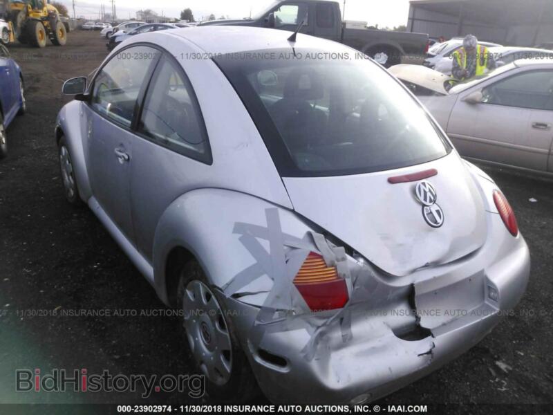 2000 Volkswagen NEW BEETLE (VIN 3VWBC21C7YM471606) — фото 3 из 10