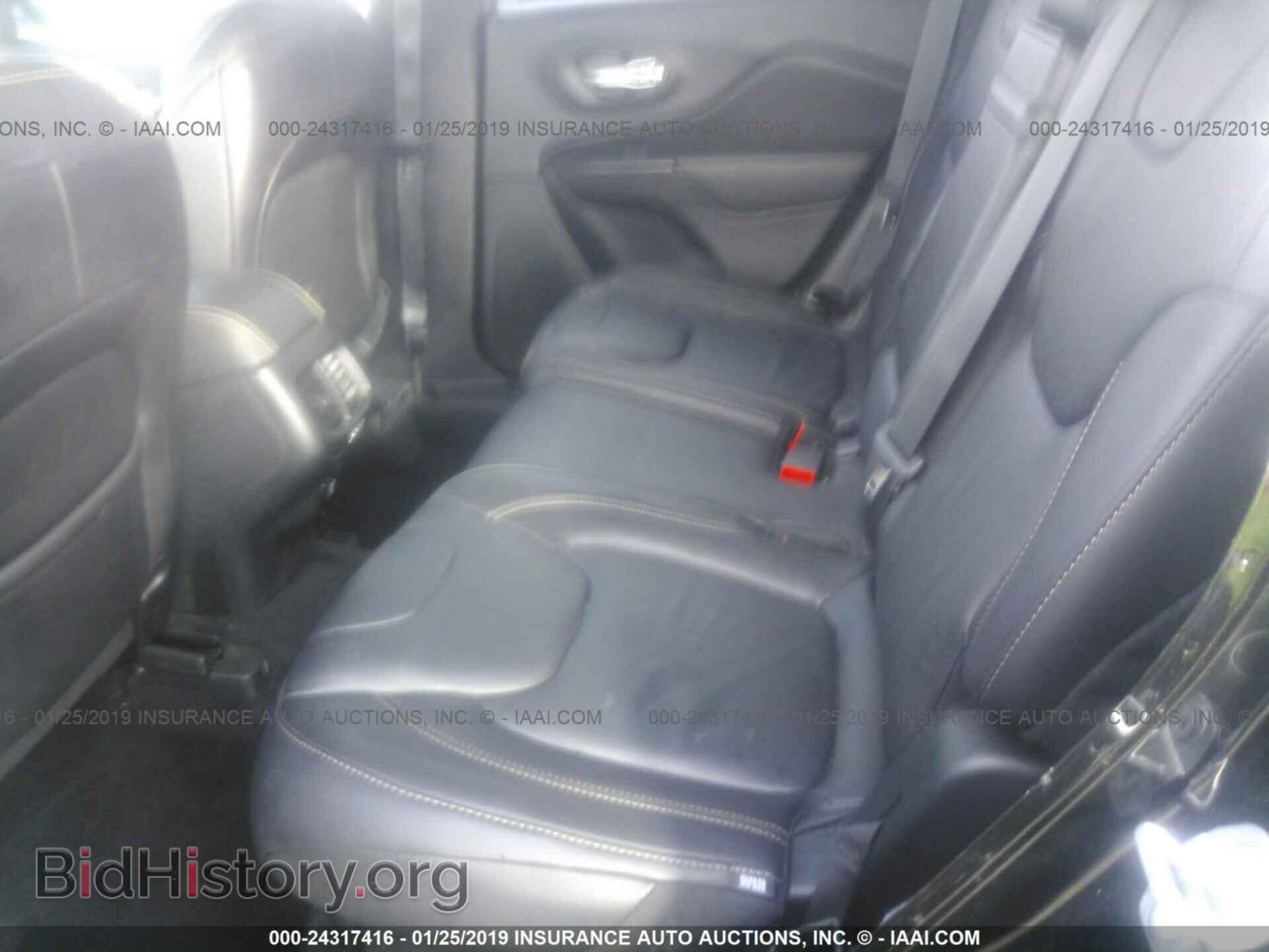 2017 Jeep Cherokee - VIN: 1C4PJMDB4HW511783 - Фото 8