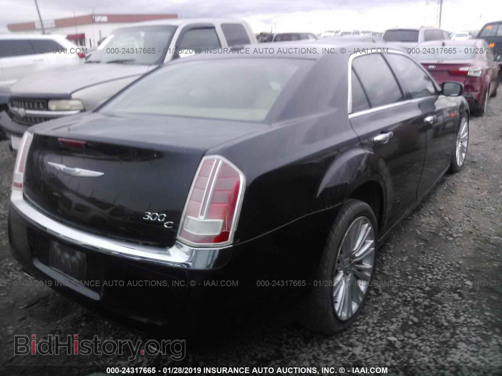 2012 CHRYSLER 300C - VIN: 2C3CCAET9CH225700 - Фото 4