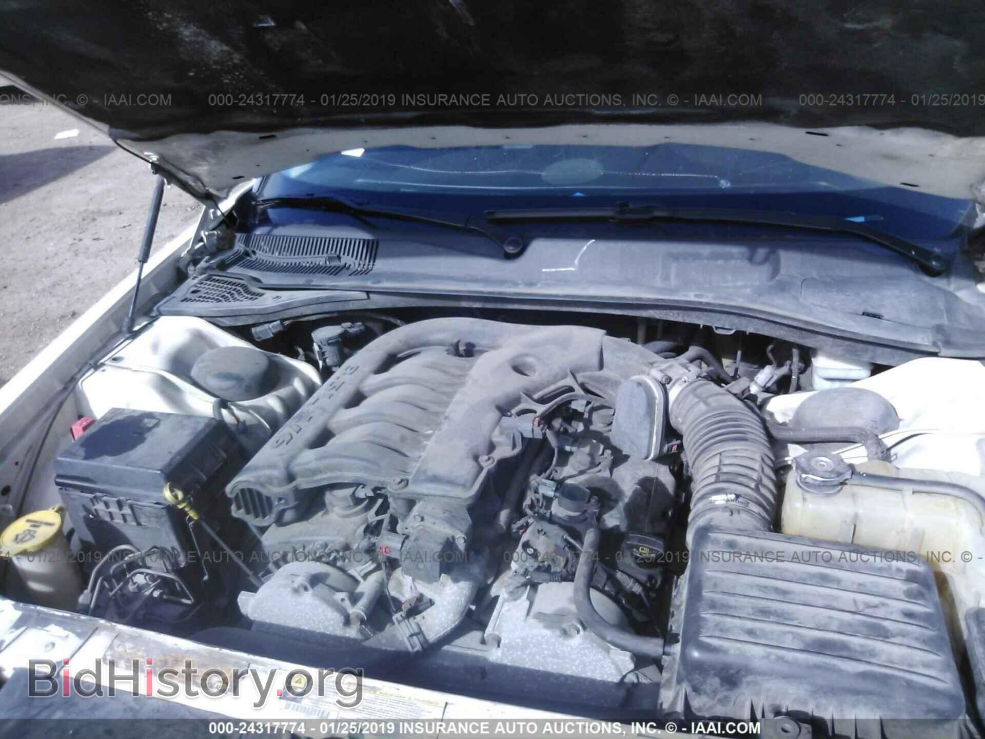 2010 CHRYSLER 300 - VIN: 2C3CA5CV9AH167361 - Фото 10