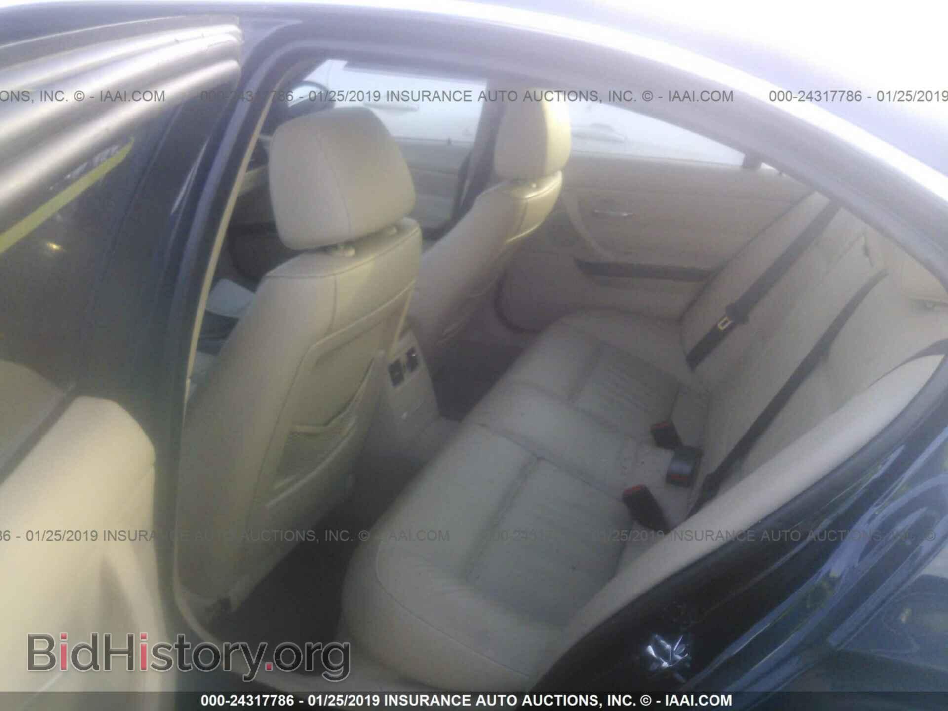 2006 BMW 330 - VIN: WBAVB33596KS33670 - Фото 8