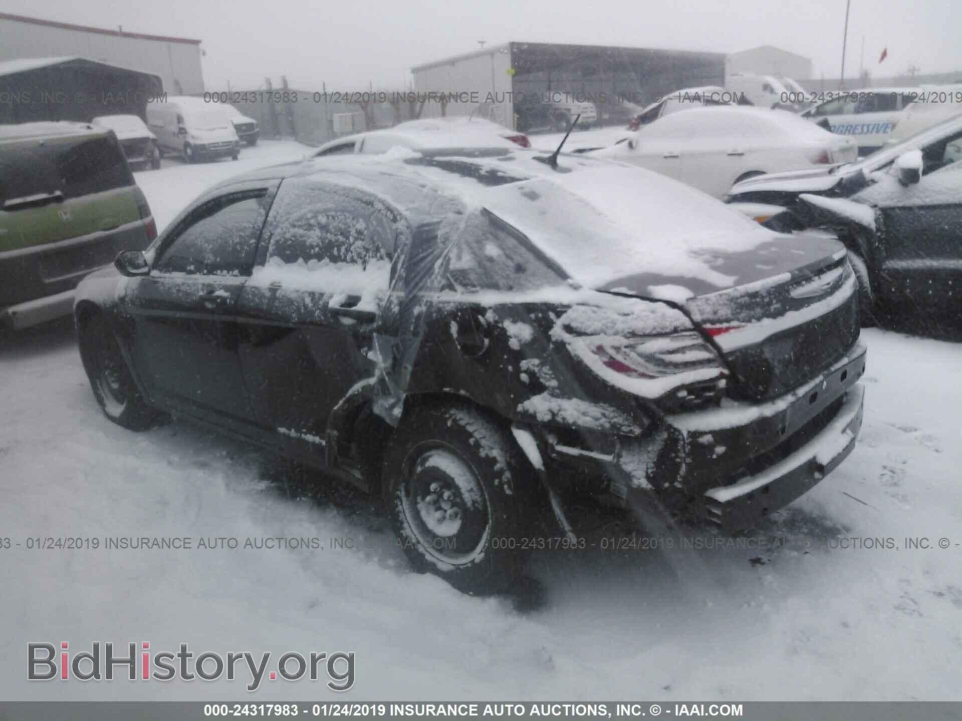 2012 CHRYSLER 200 - VIN: 1C3CCBAB3CN204285 - Фото 3