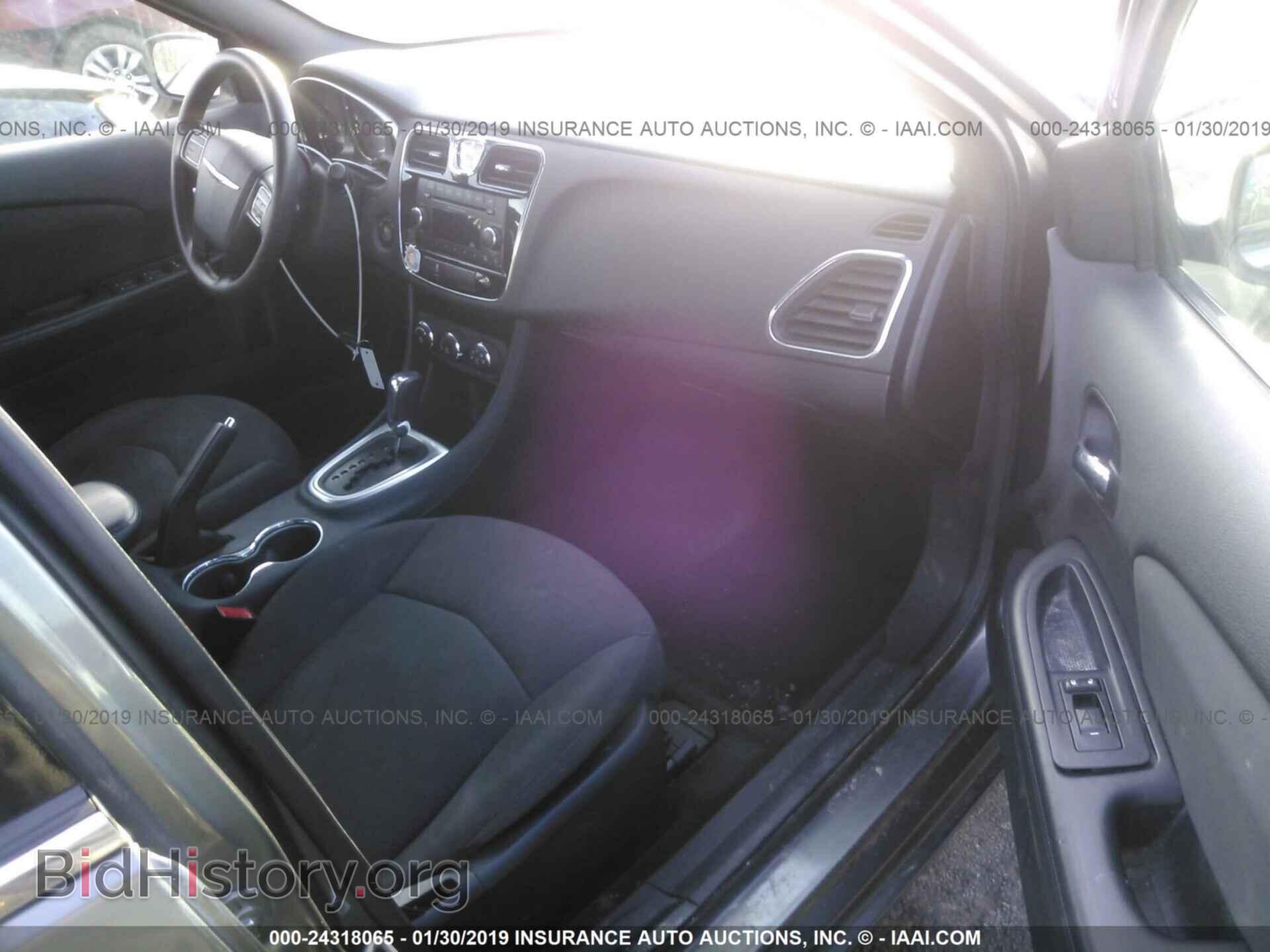 2012 CHRYSLER 200 - VIN: 1C3CCBAB5CN201954 - Фото 5