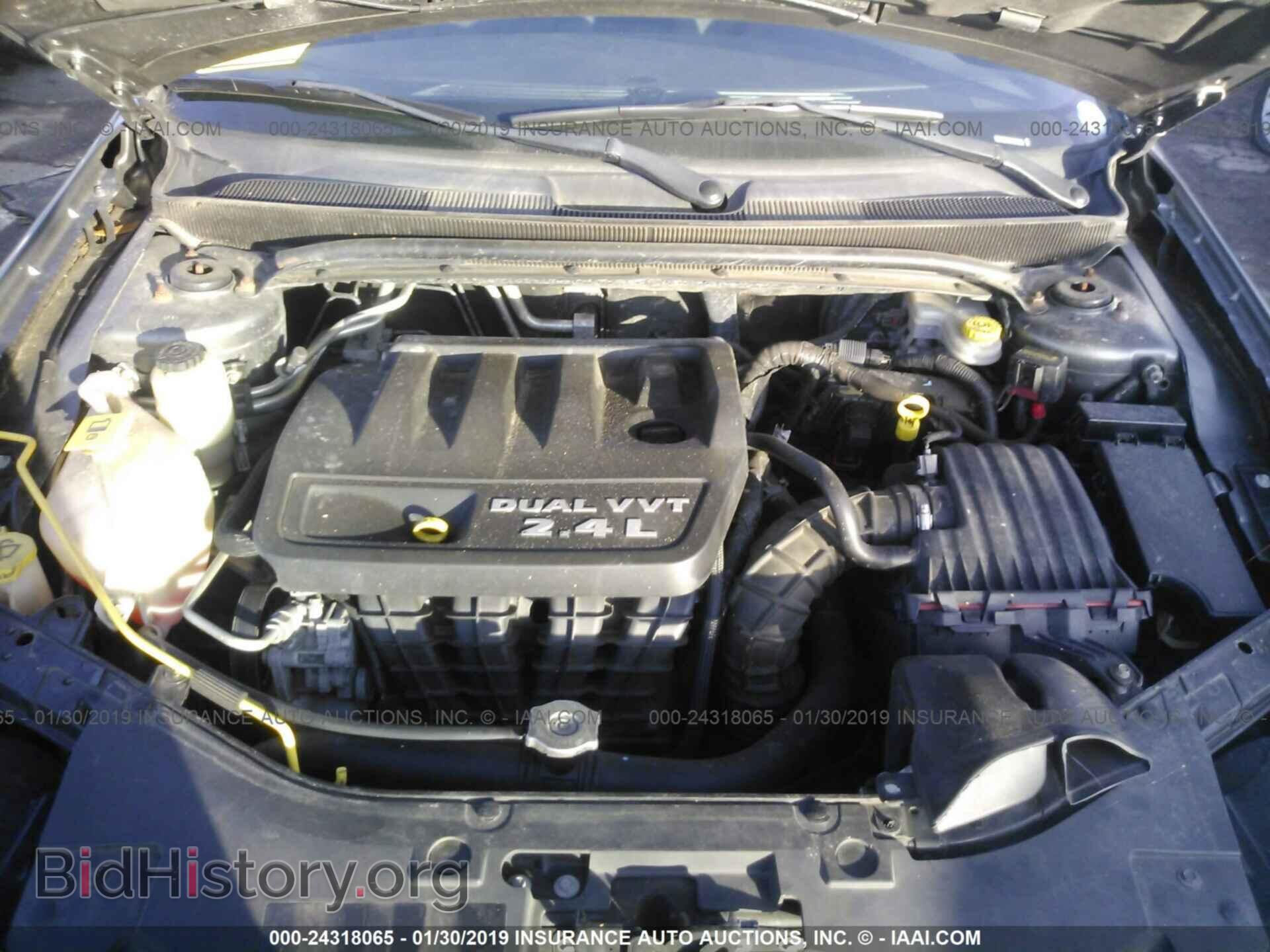 2012 CHRYSLER 200 - VIN: 1C3CCBAB5CN201954 - Фото 10