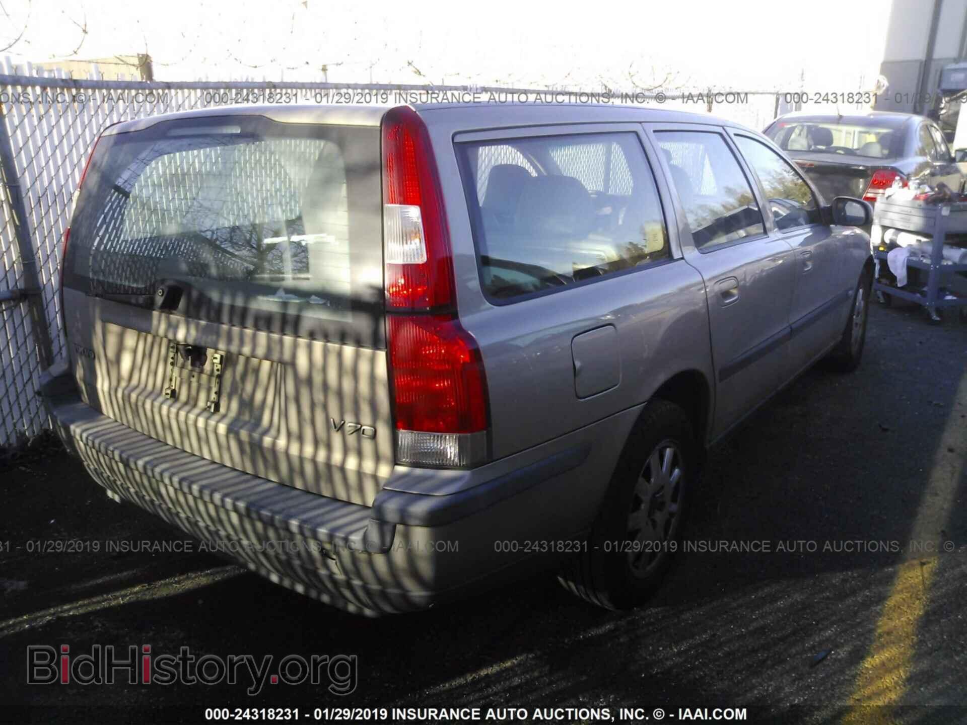 2002 VOLVO V70 - VIN: YV1SW61RX22237992 - Фото 4
