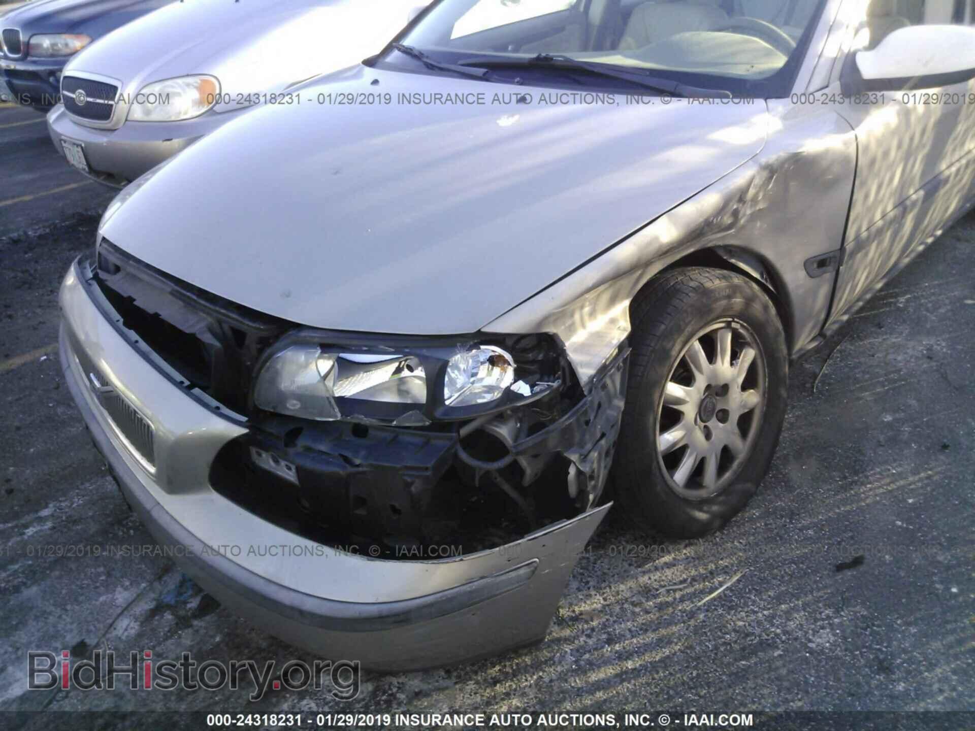 2002 VOLVO V70 - VIN: YV1SW61RX22237992 - Фото 6