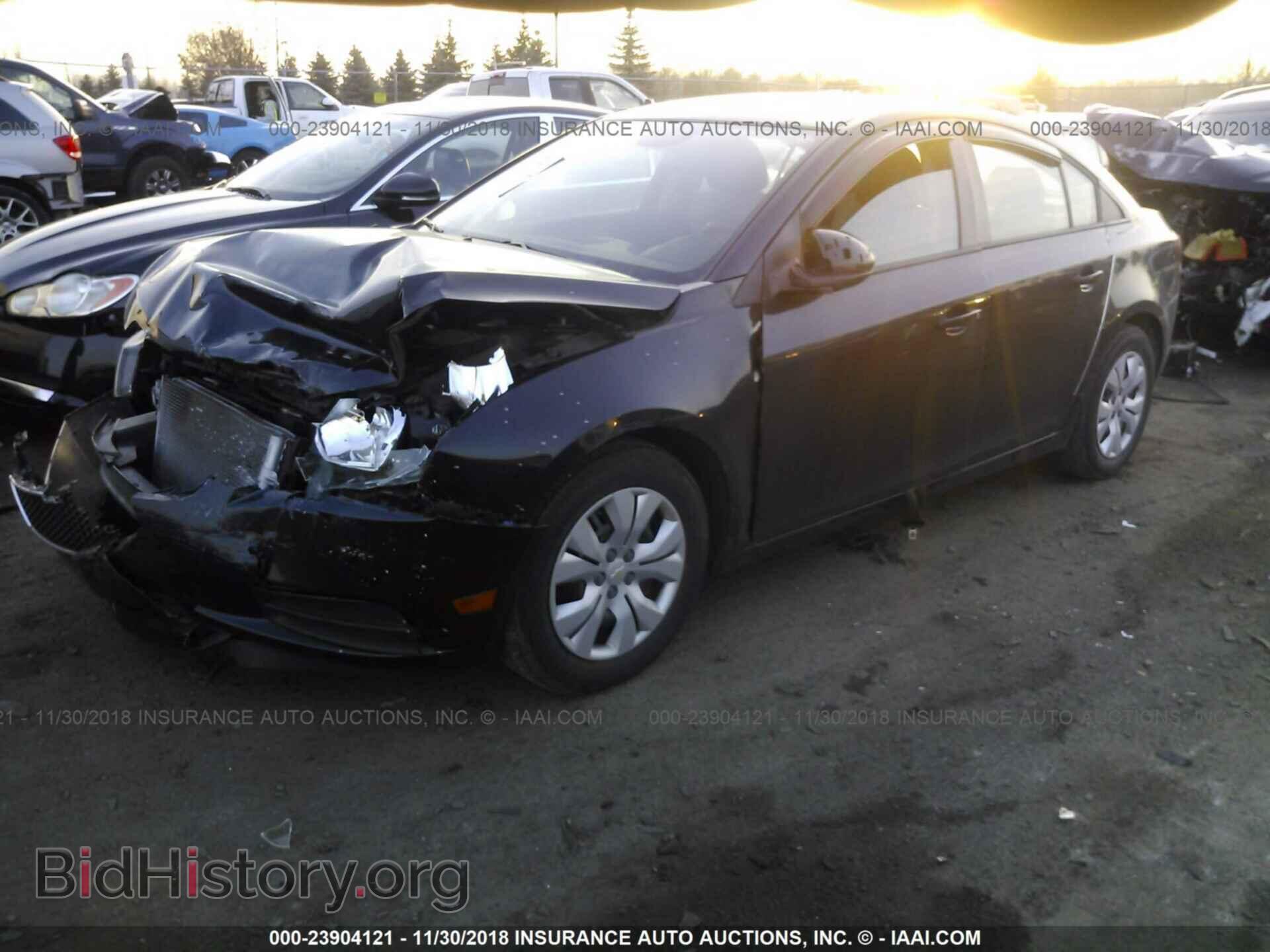 2014 MERCEDES-BENZ E - VIN: WDDHF5KB7EA831676 - Фото 2
