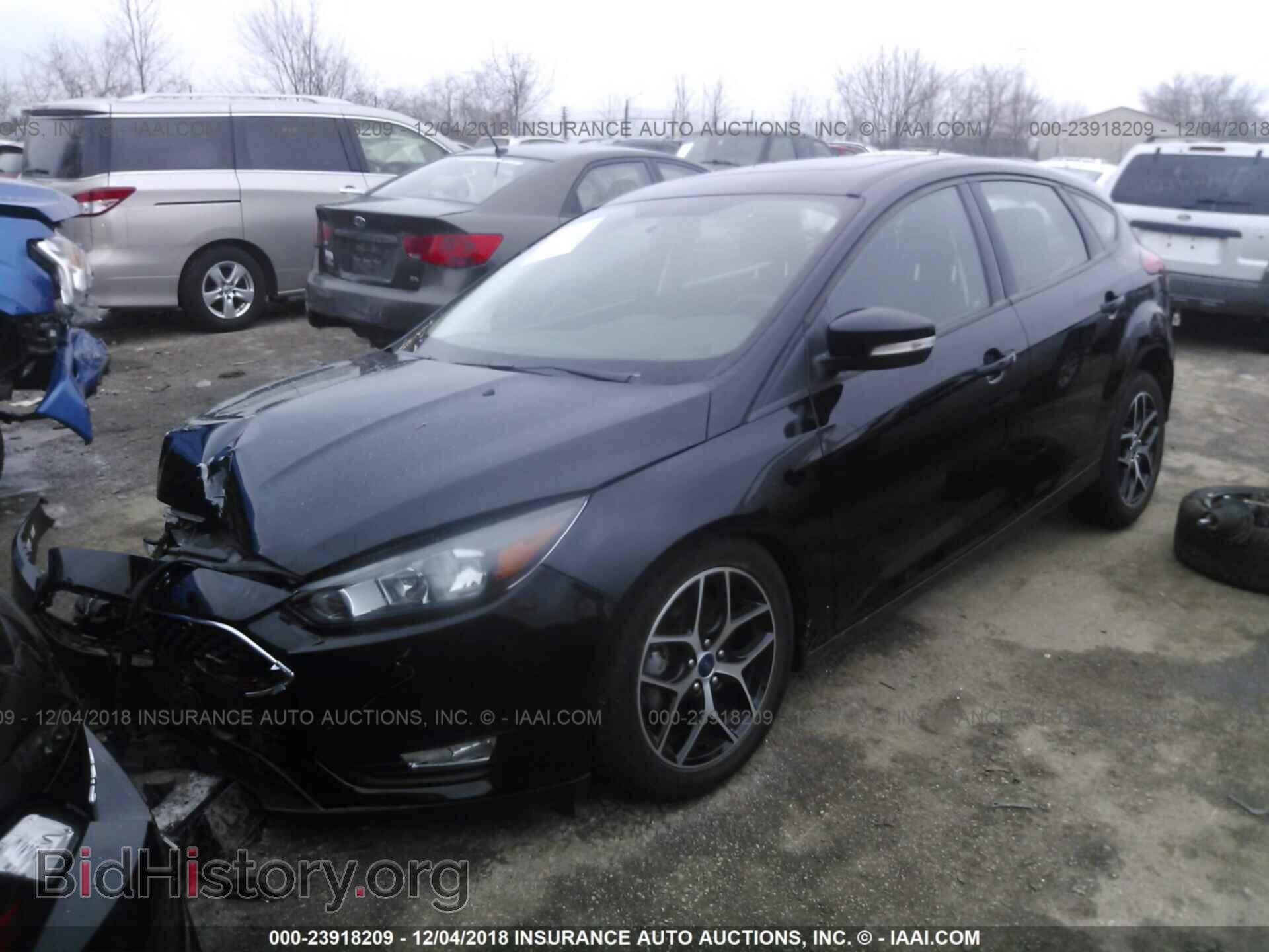 2017 FORD FOCUS - VIN: 1FADP3M2XHL252719 - Photo 2