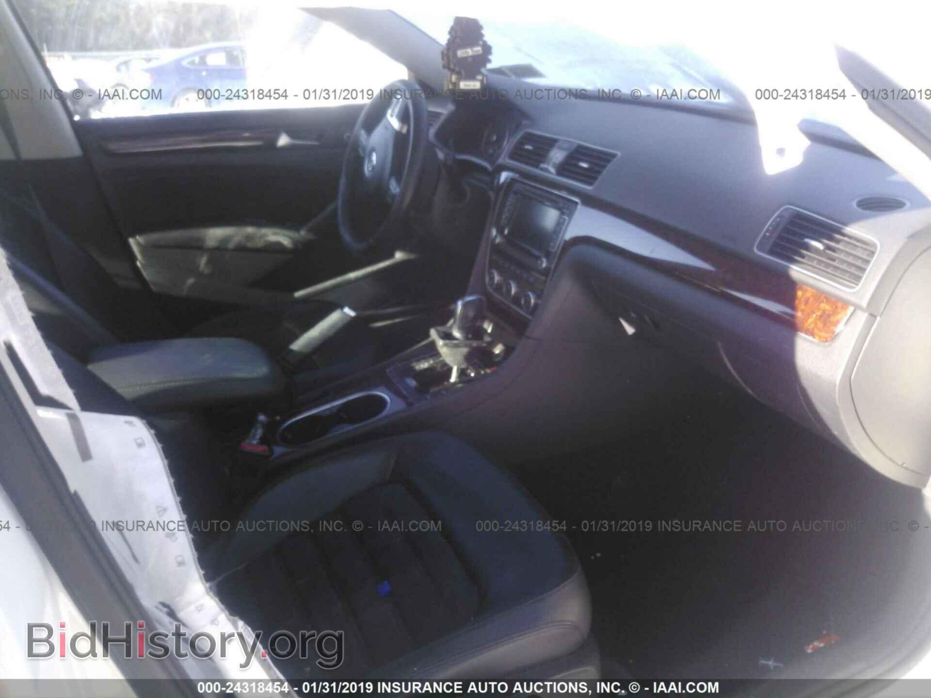2013 VOLKSWAGEN PASSAT - VIN: 1VWCM7A37DC033131 - Фото 5