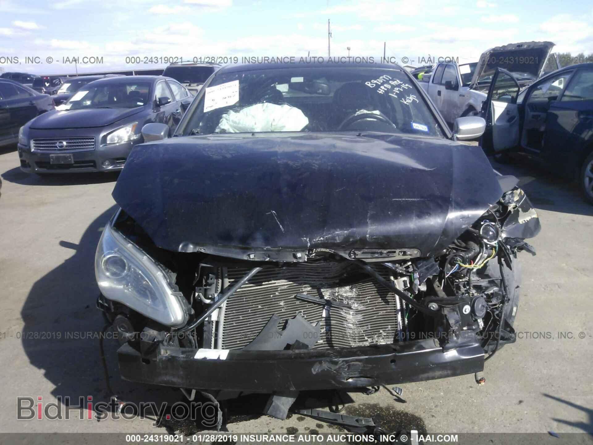 2011 CHRYSLER 200 - VIN: 1C3BC2FG2BN581592 - Photo 6