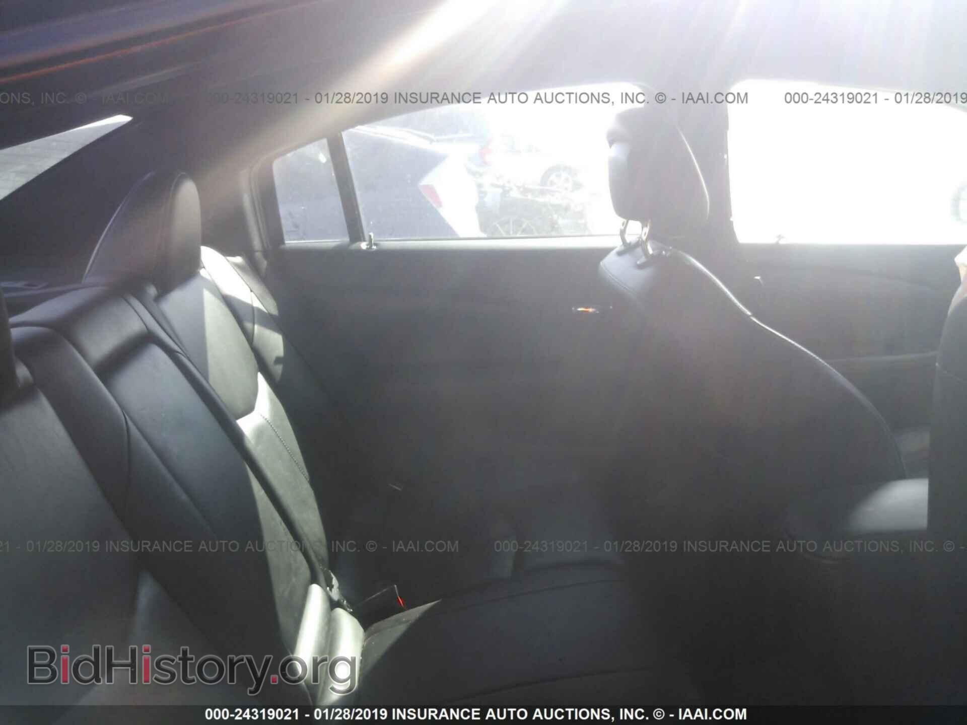 2011 CHRYSLER 200 - VIN: 1C3BC2FG2BN581592 - Photo 8