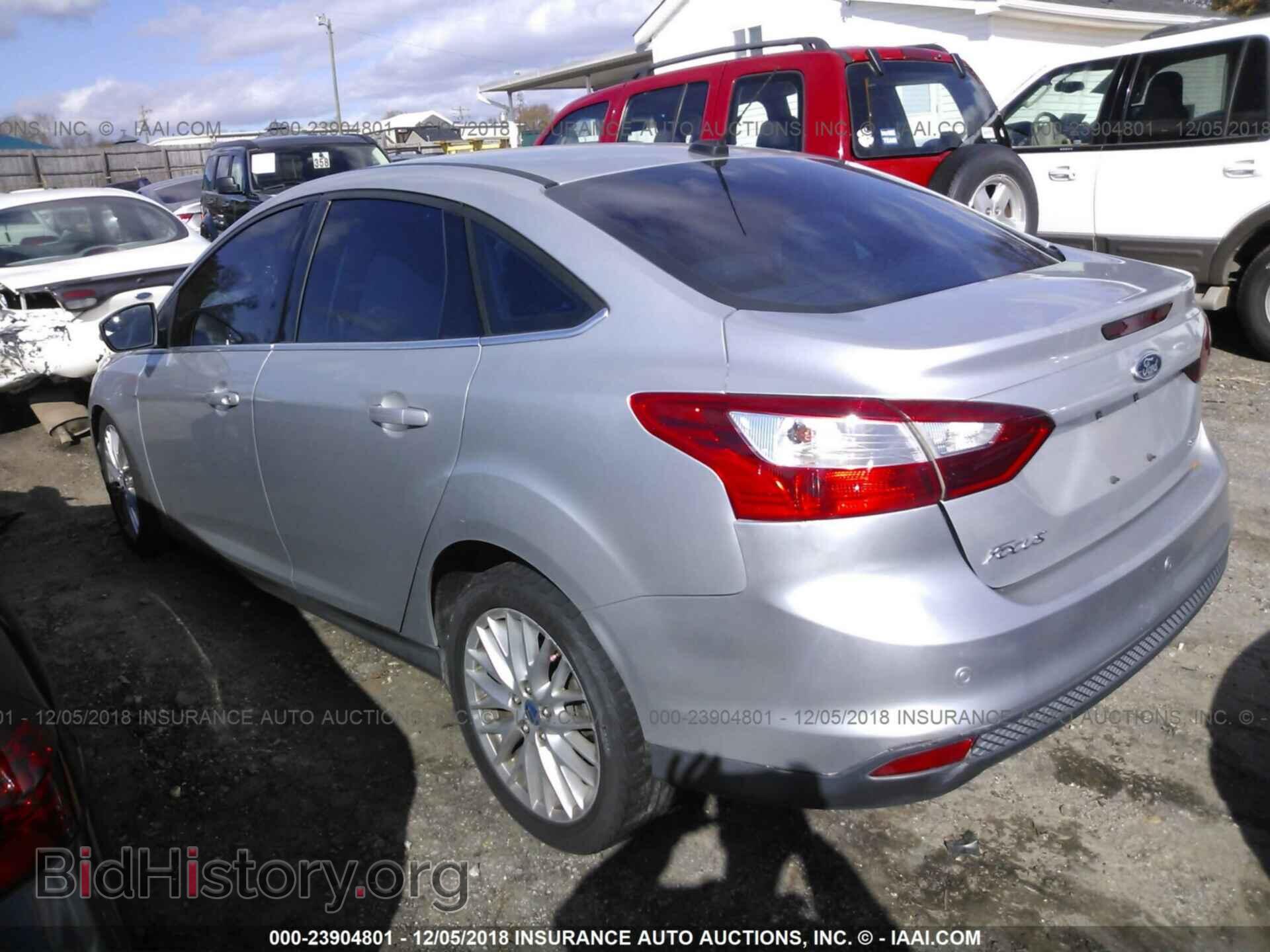 2012 MERCEDES-BENZ E - VIN: WDDHF5KB6CA582543 - Photo 3