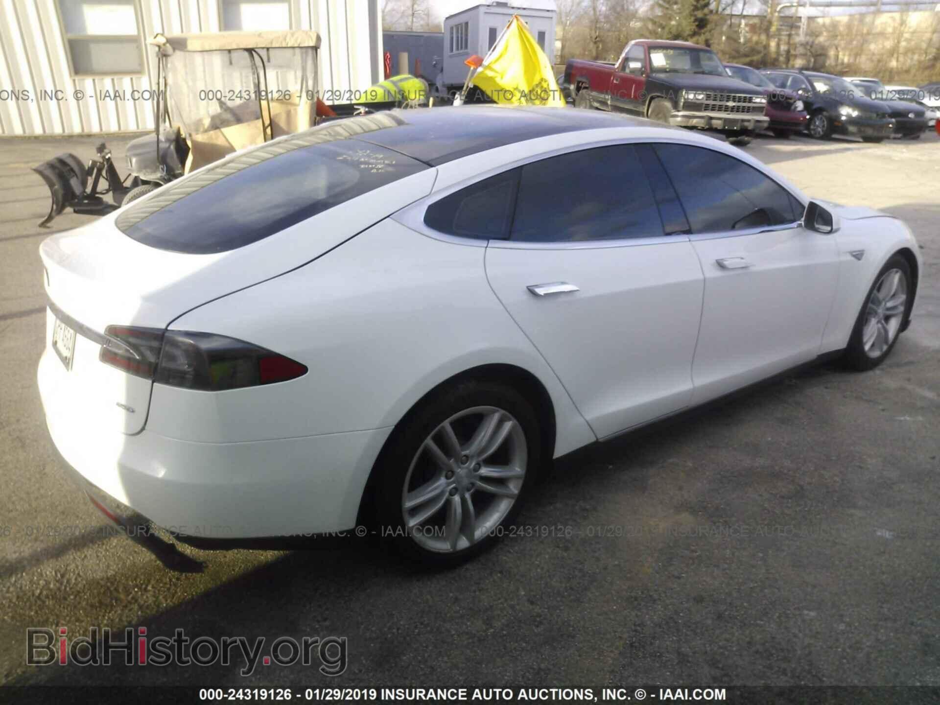 2015 TESLA MODEL S - VIN: 5YJSA1E27FF117171 - Фото 4