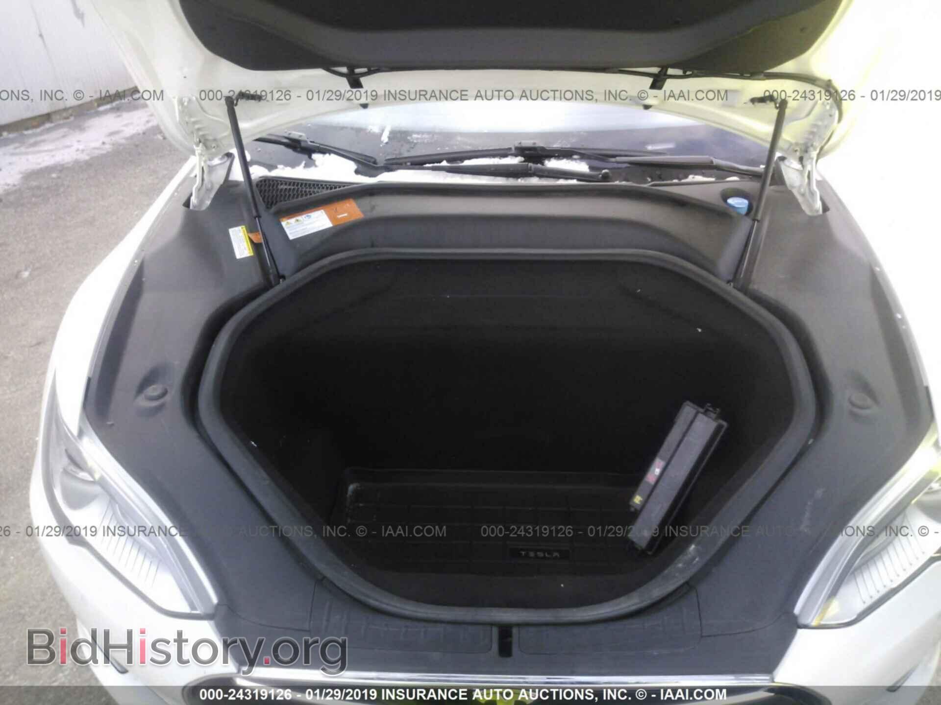 2015 TESLA MODEL S - VIN: 5YJSA1E27FF117171 - Фото 10