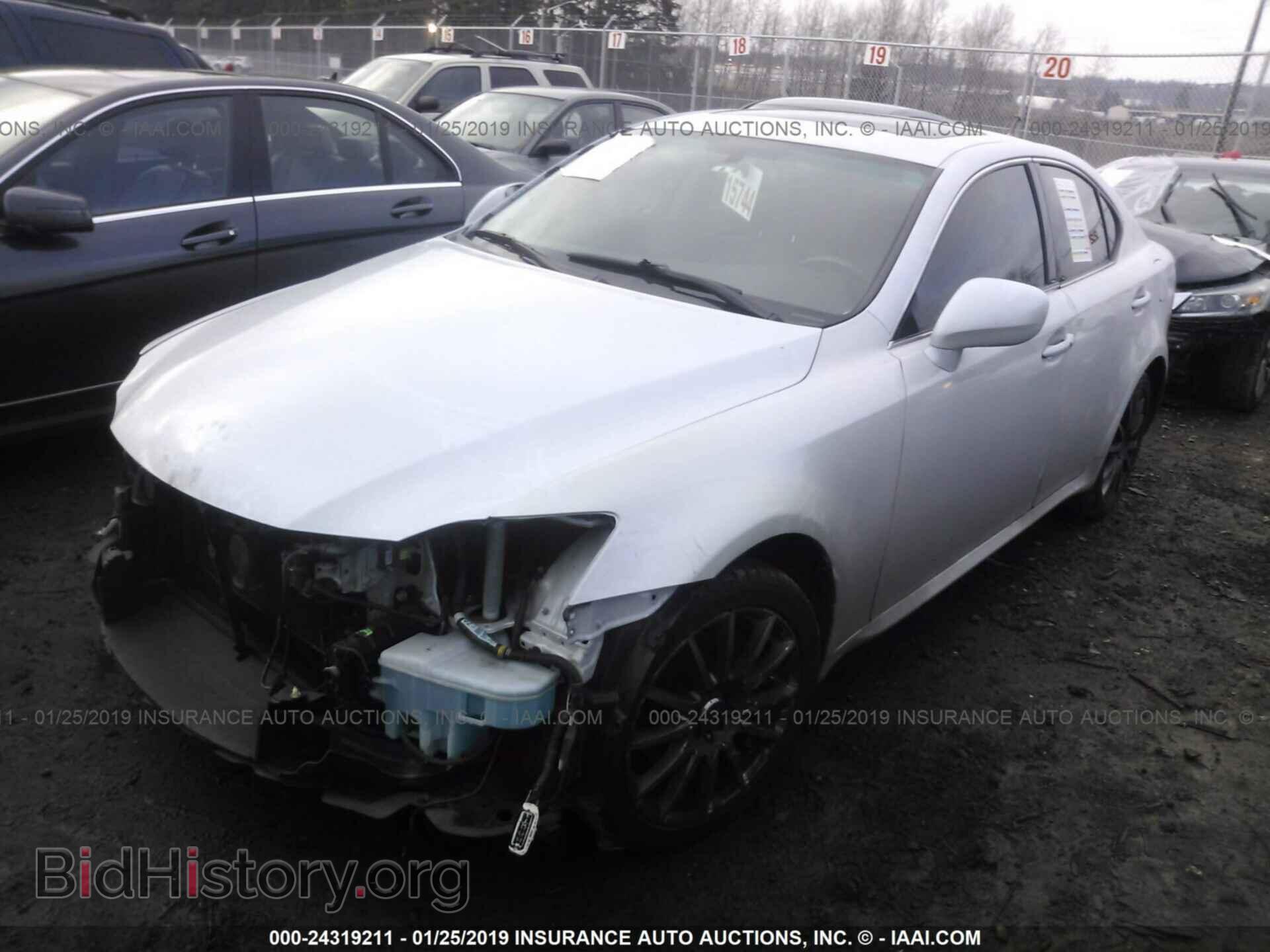 2008 LEXUS IS - VIN: JTHCK262782023852 - Фото 2