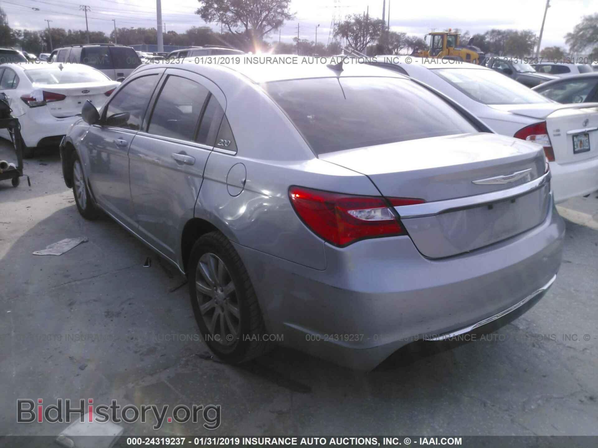 2013 CHRYSLER 200 - VIN: 1C3CCBBB6DN765855 - Фото 3