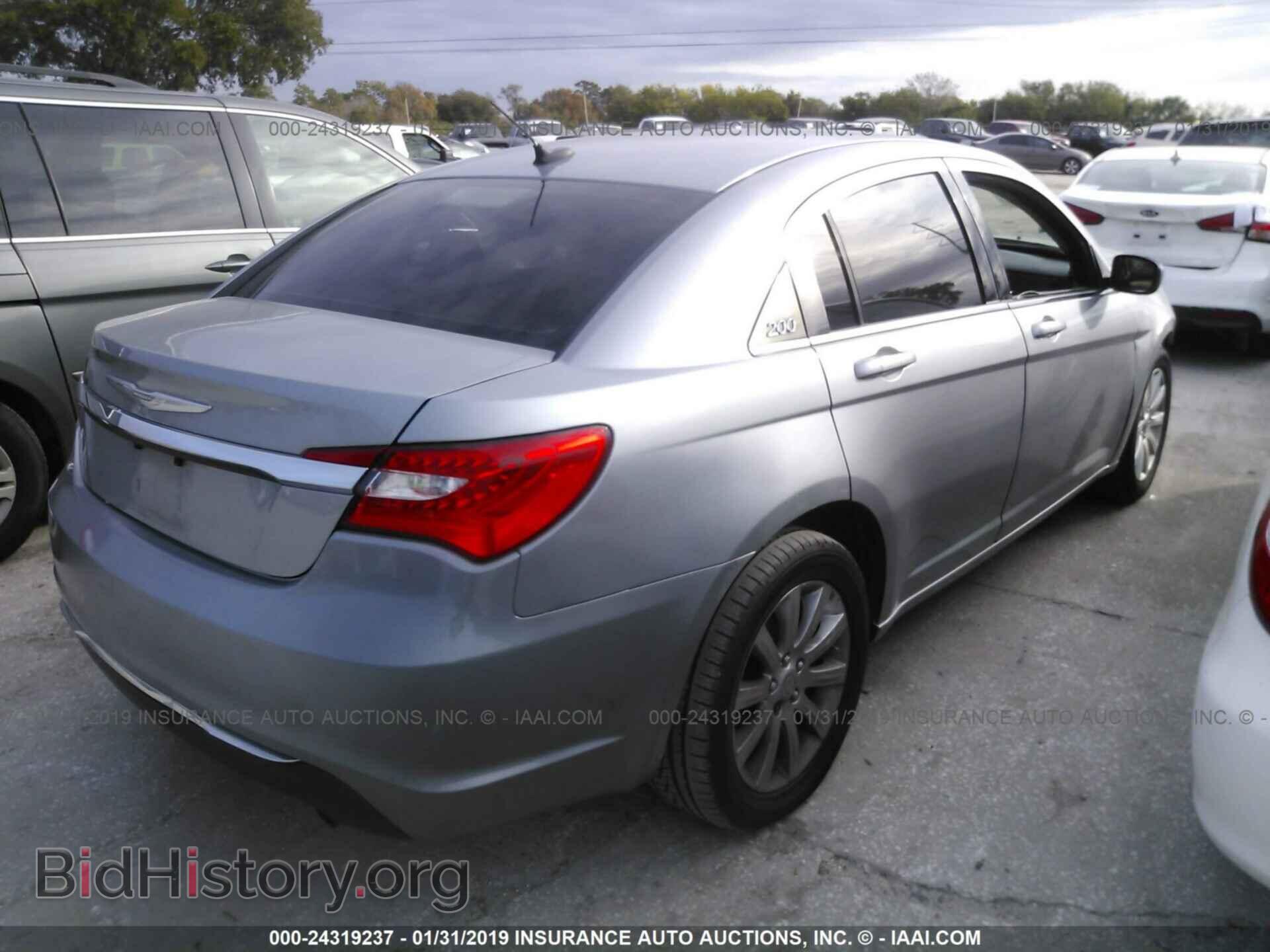 2013 CHRYSLER 200 - VIN: 1C3CCBBB6DN765855 - Фото 4