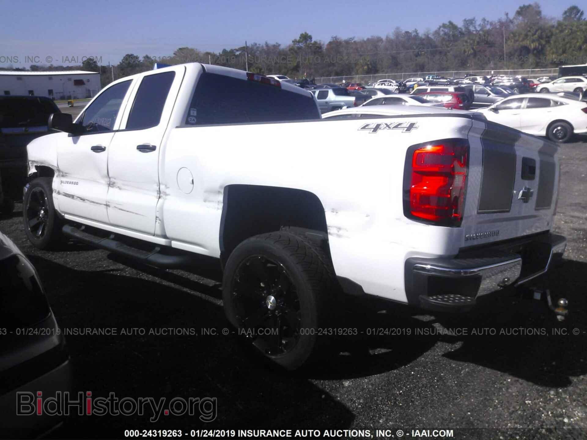 2014 CHEVROLET SILVERADO - VIN: 1GCVKREC7EZ418677 - Фото 3