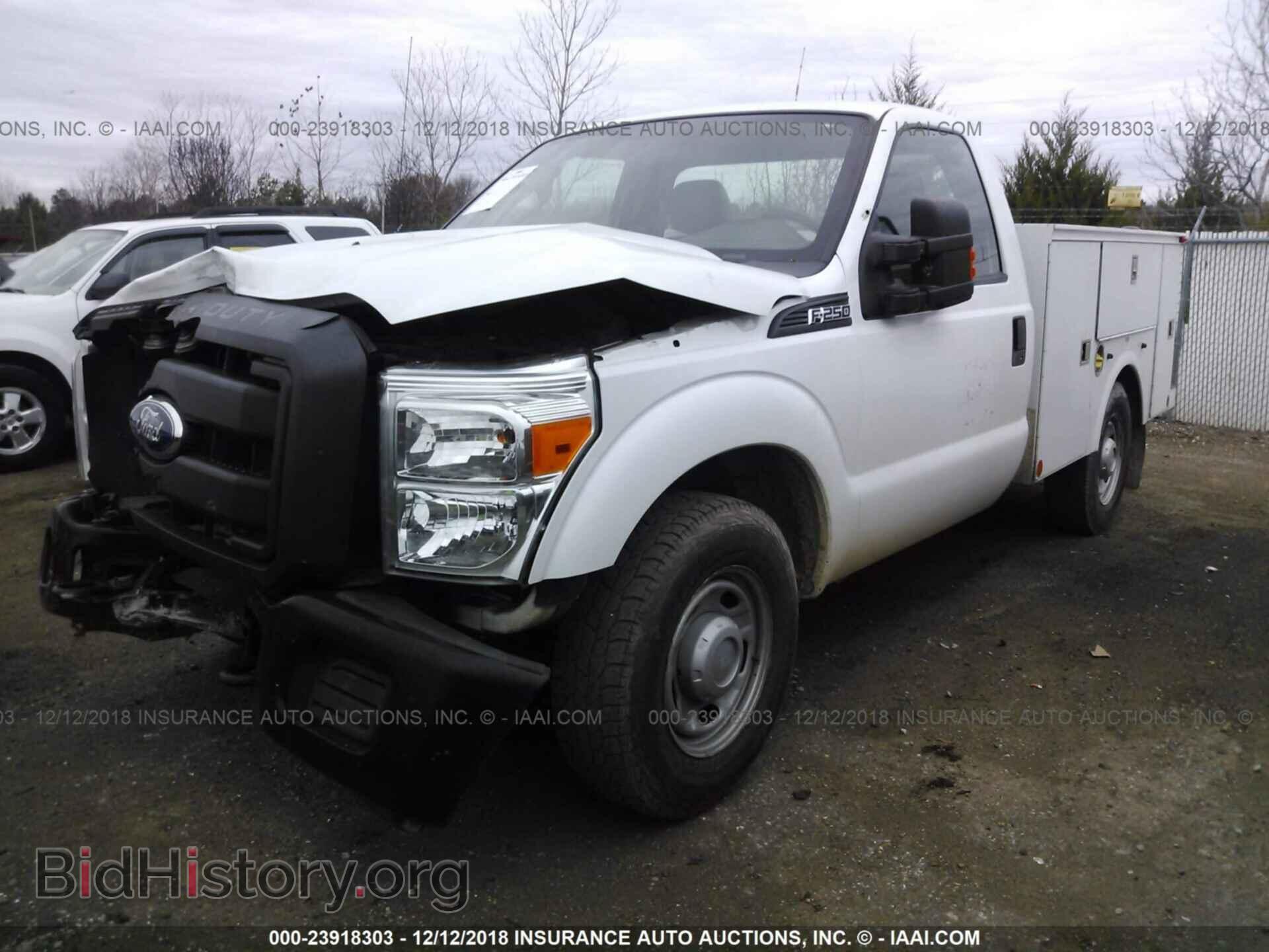2011 FORD F250 - VIN: 1FDBF2A64BEB05440 - Фото 2